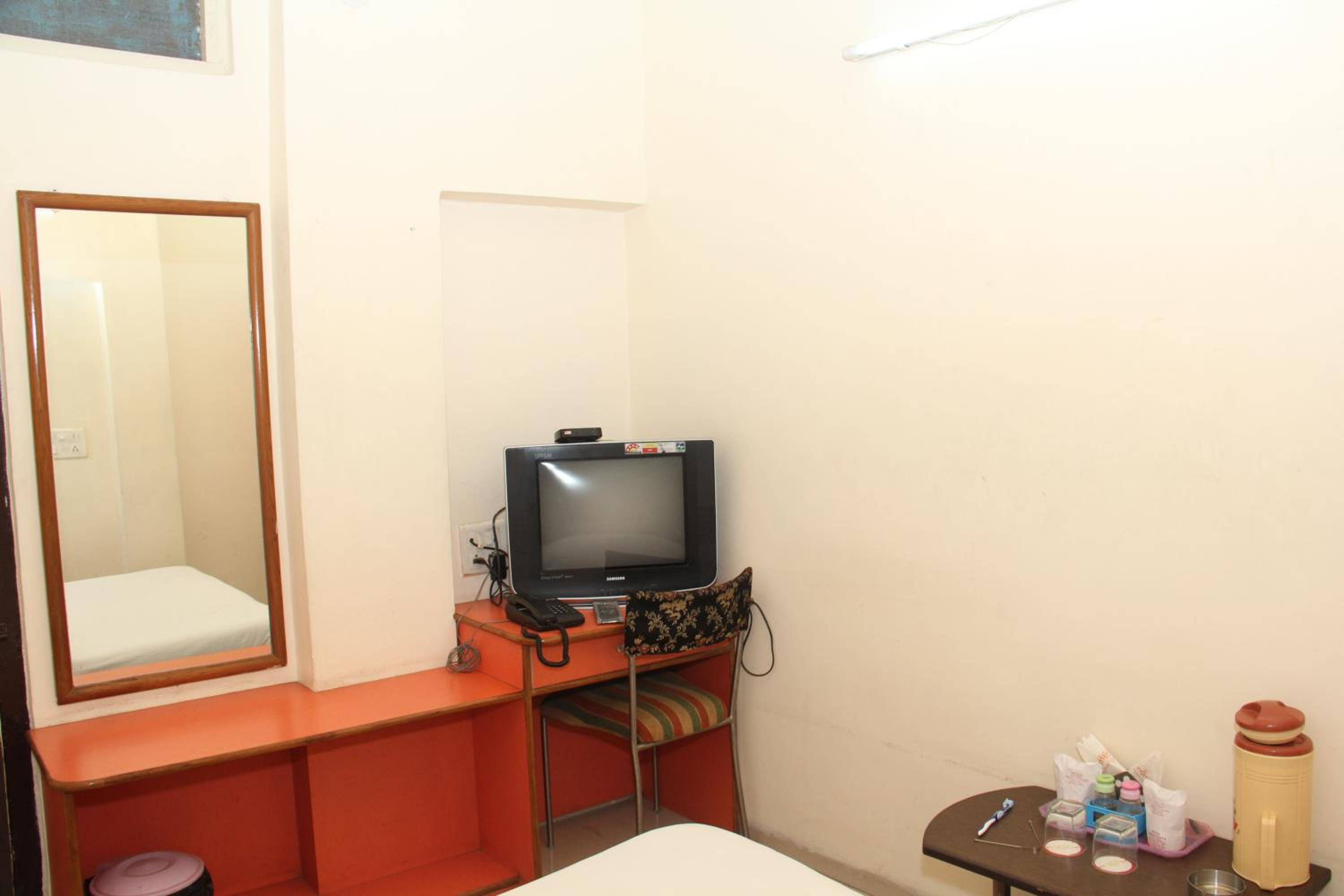 Deluxe Air Cooled Double Room photo 3