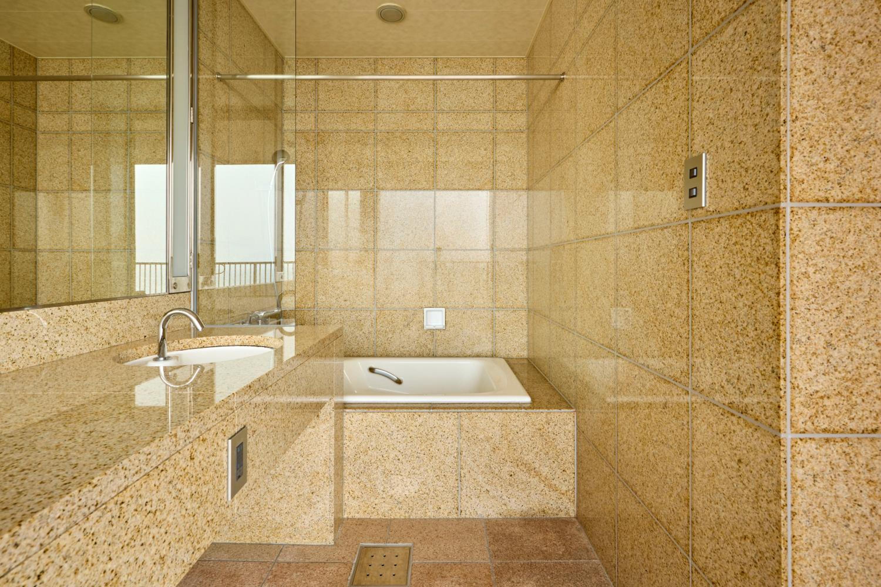 Japanese-Style Room - Photo 2