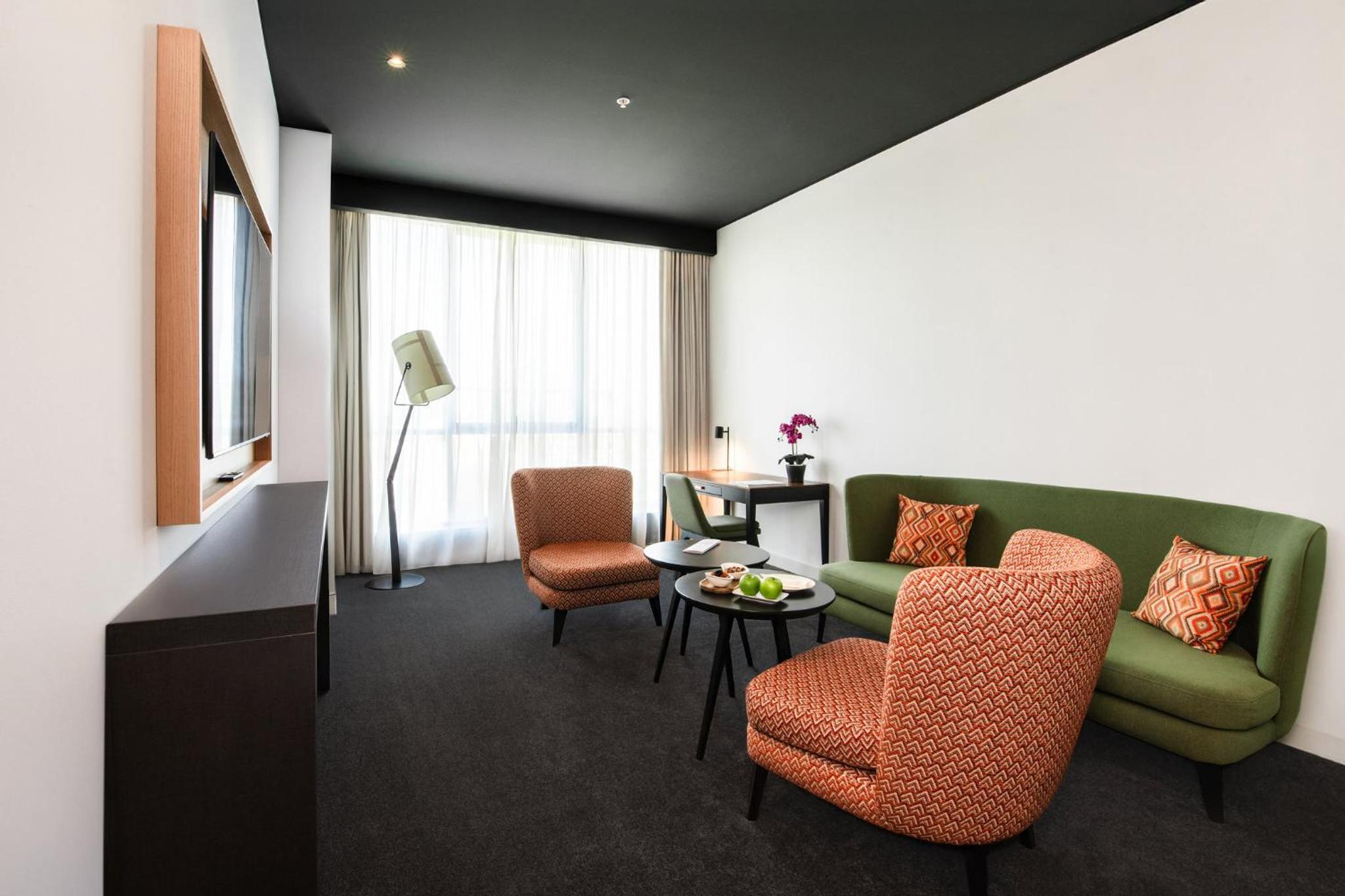 One-Bedroom Suite with Terrace photo 1