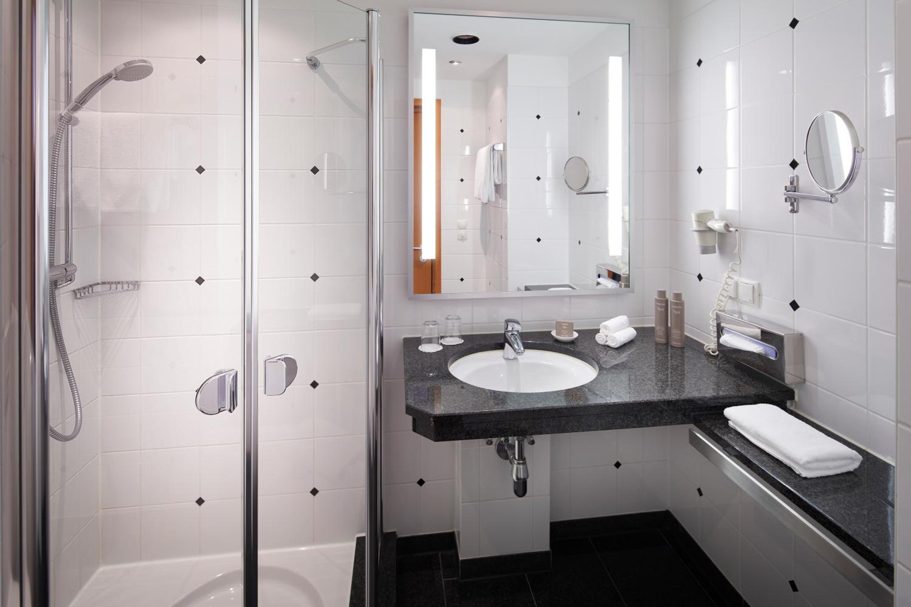 Classic Double Room - Photo 5