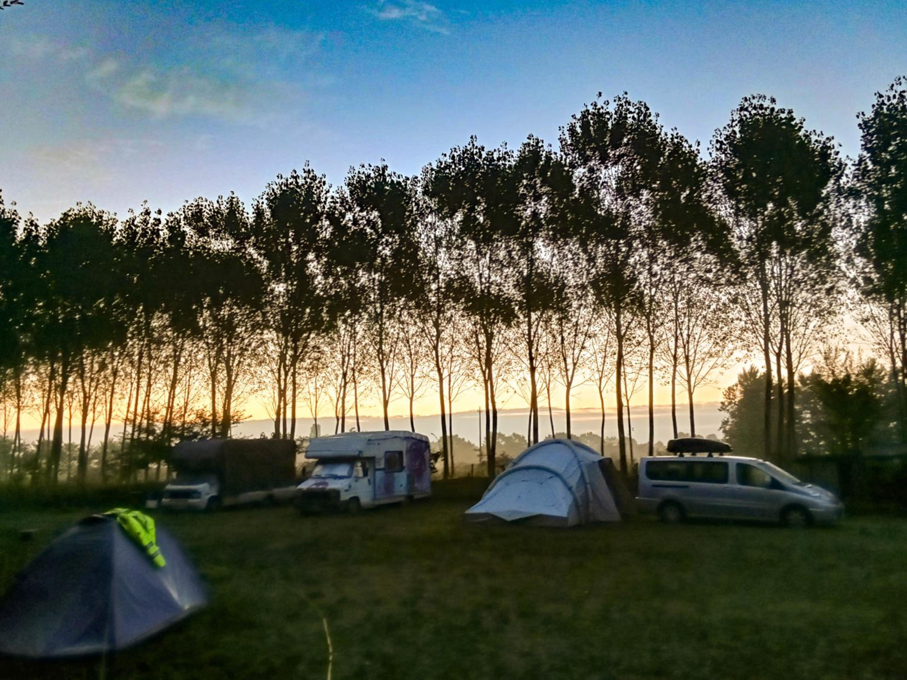 Tent - Photo 9