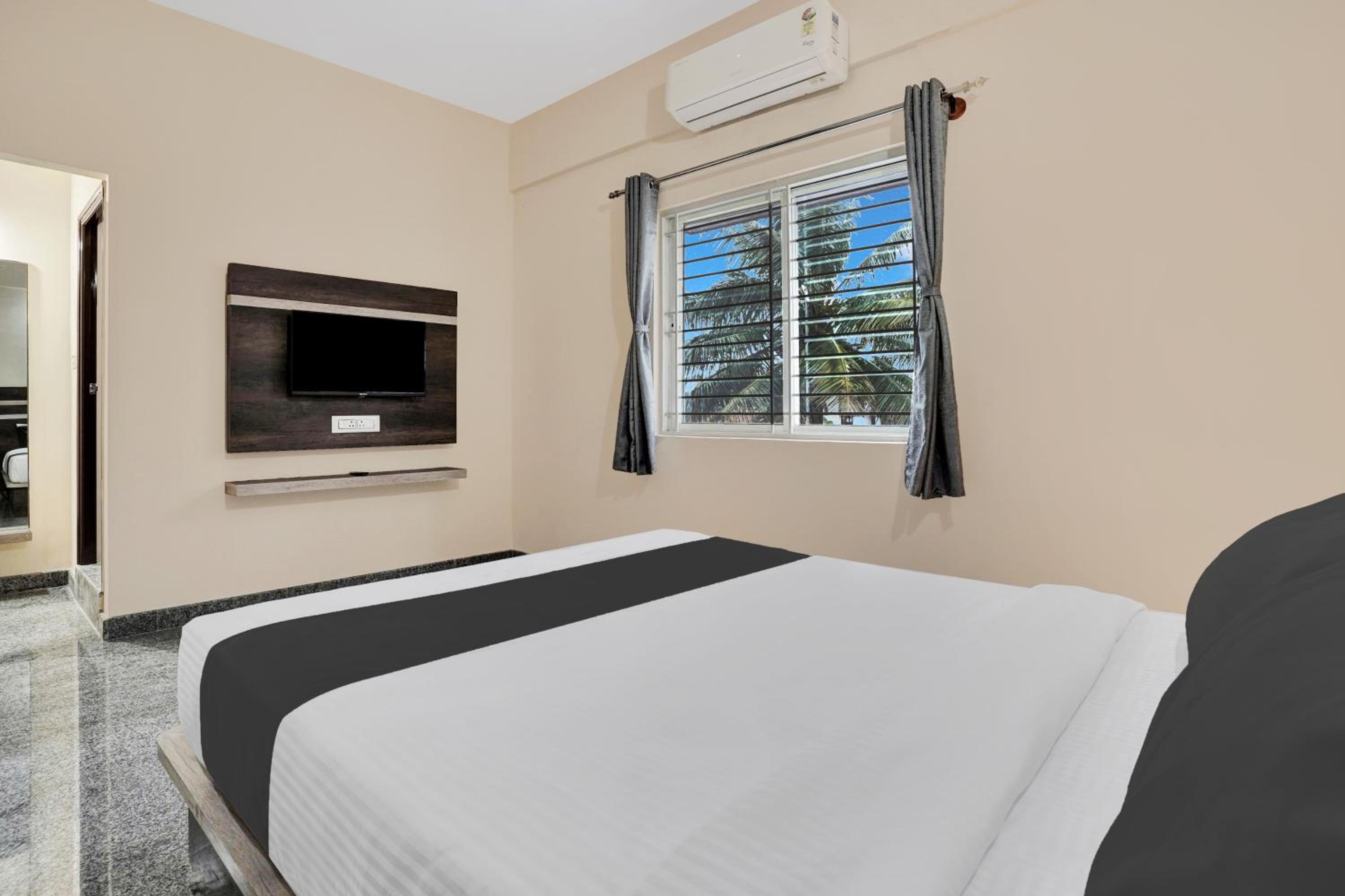 Triple Room with Balcony