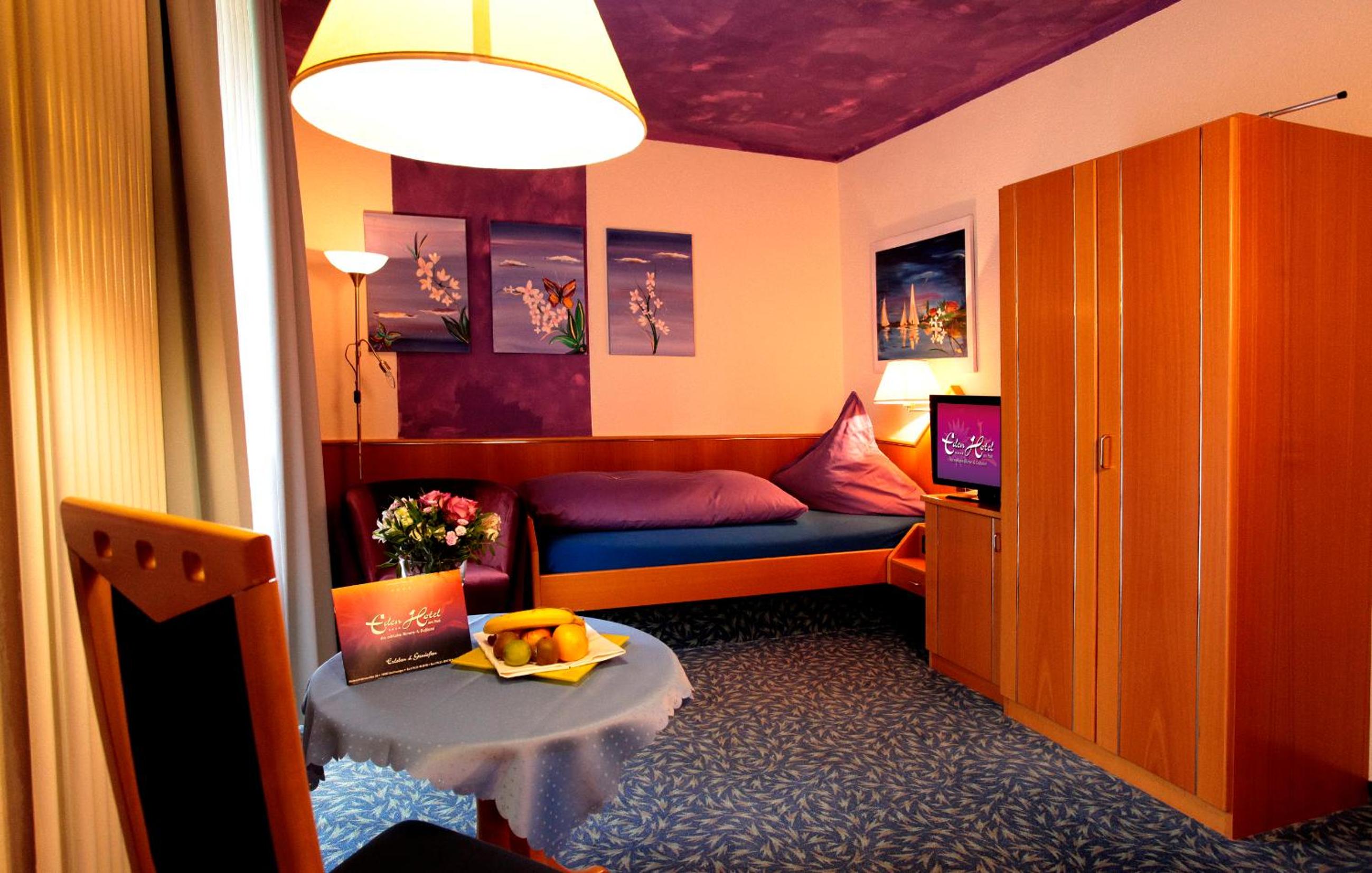 Single Room with Balcony  photo 1