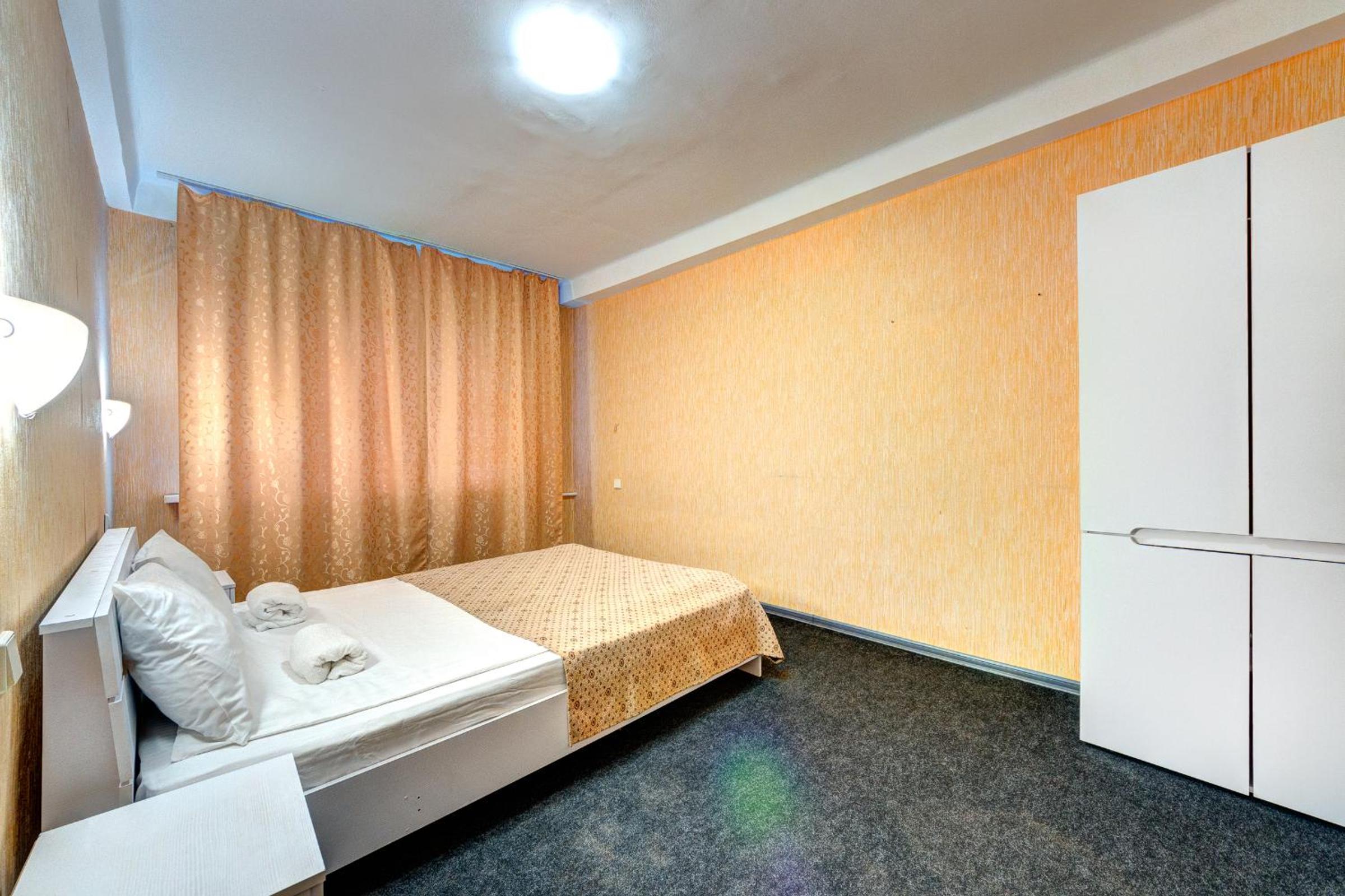 Budget Double Room photo 1