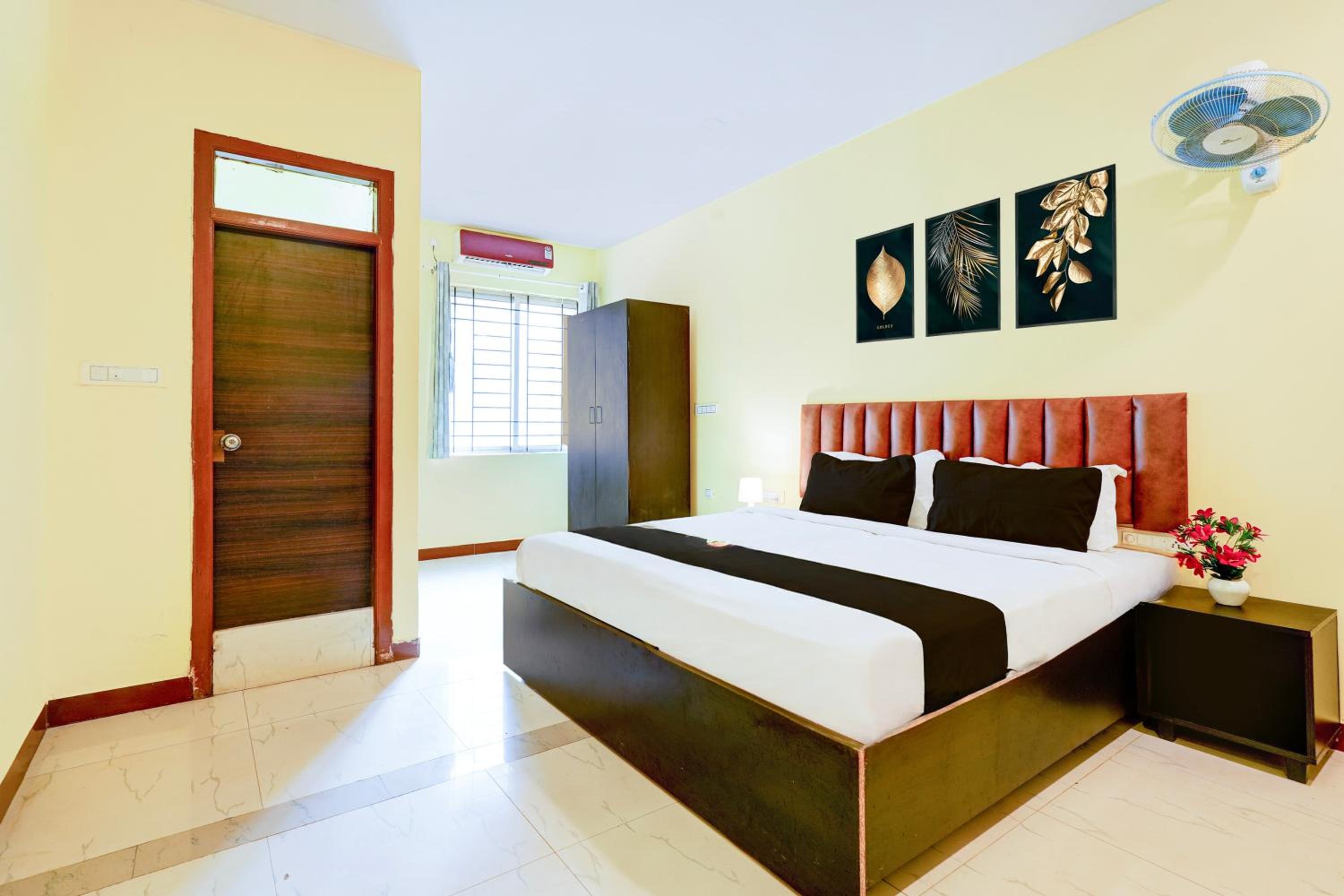 Triple Room with Balcony photo 3