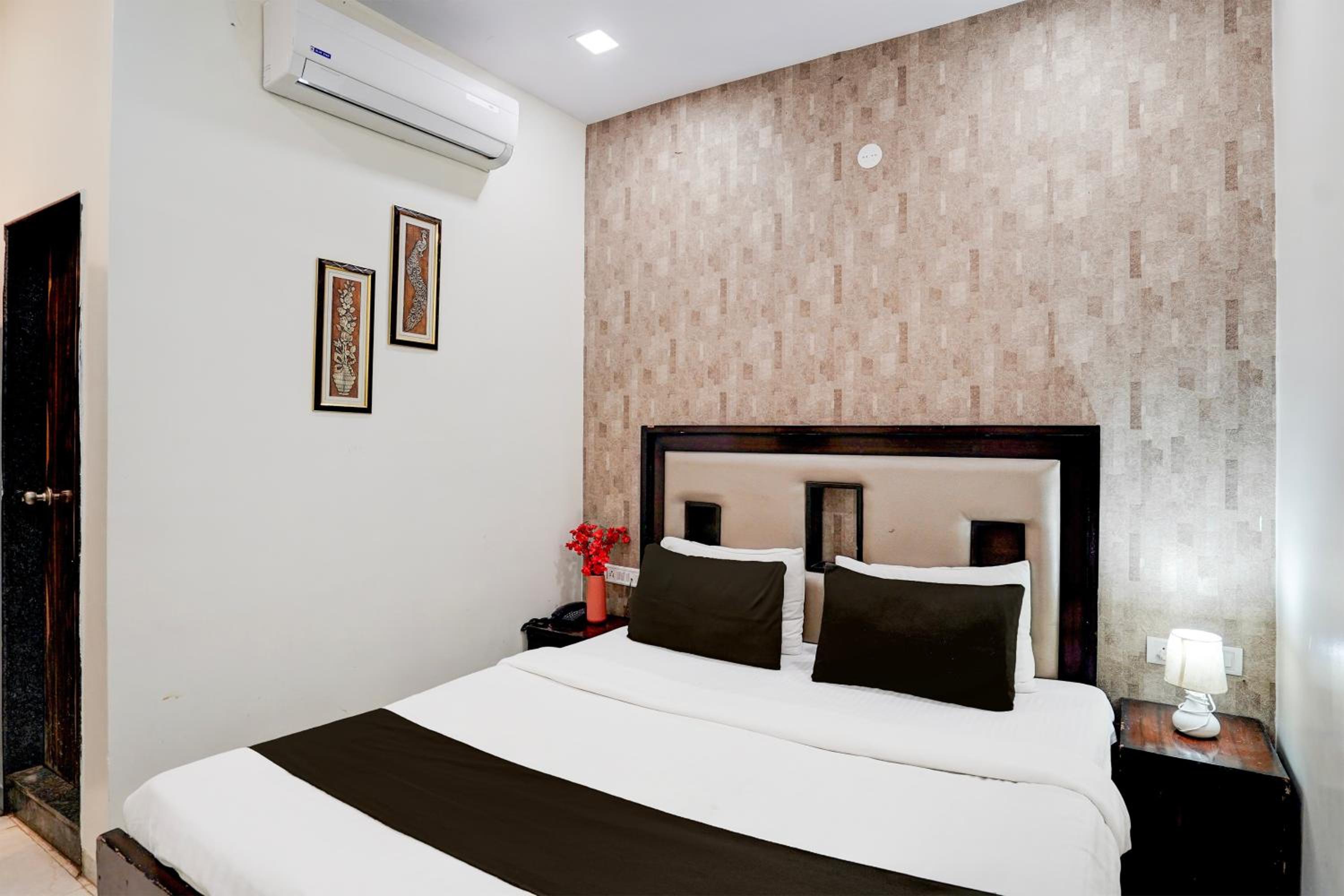 Deluxe Triple Room photo 3