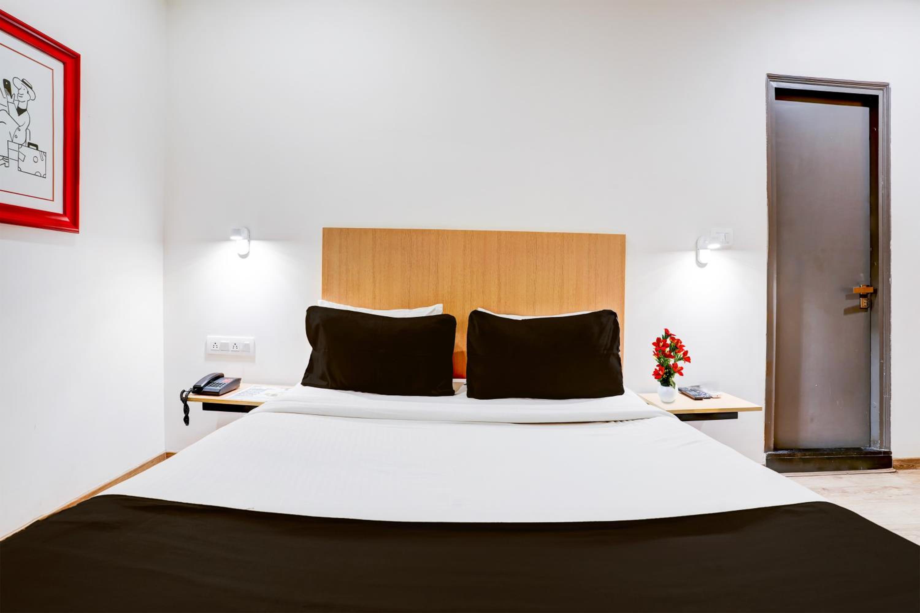 Deluxe Triple Room photo 2