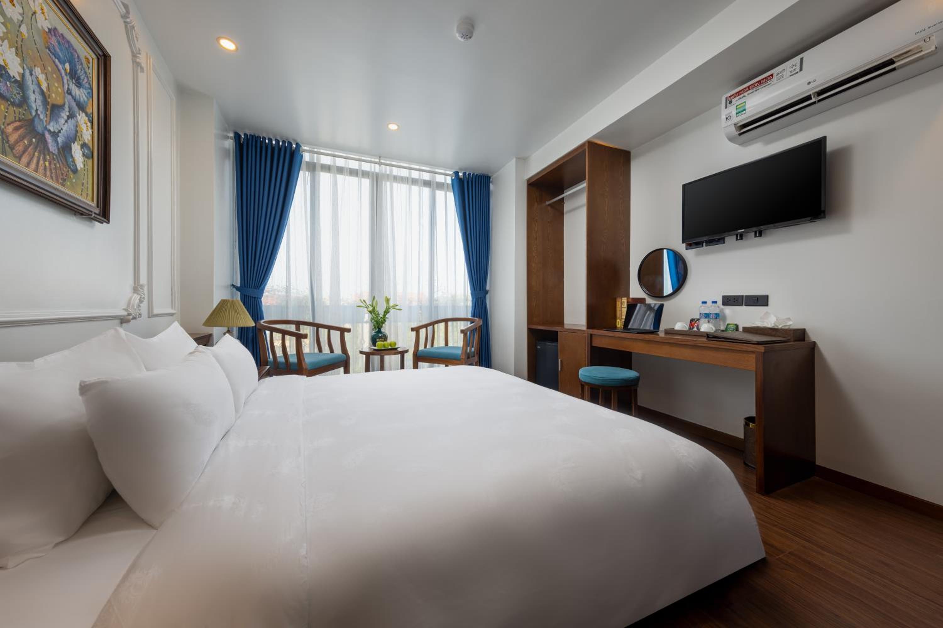 Executive Suite photo 1