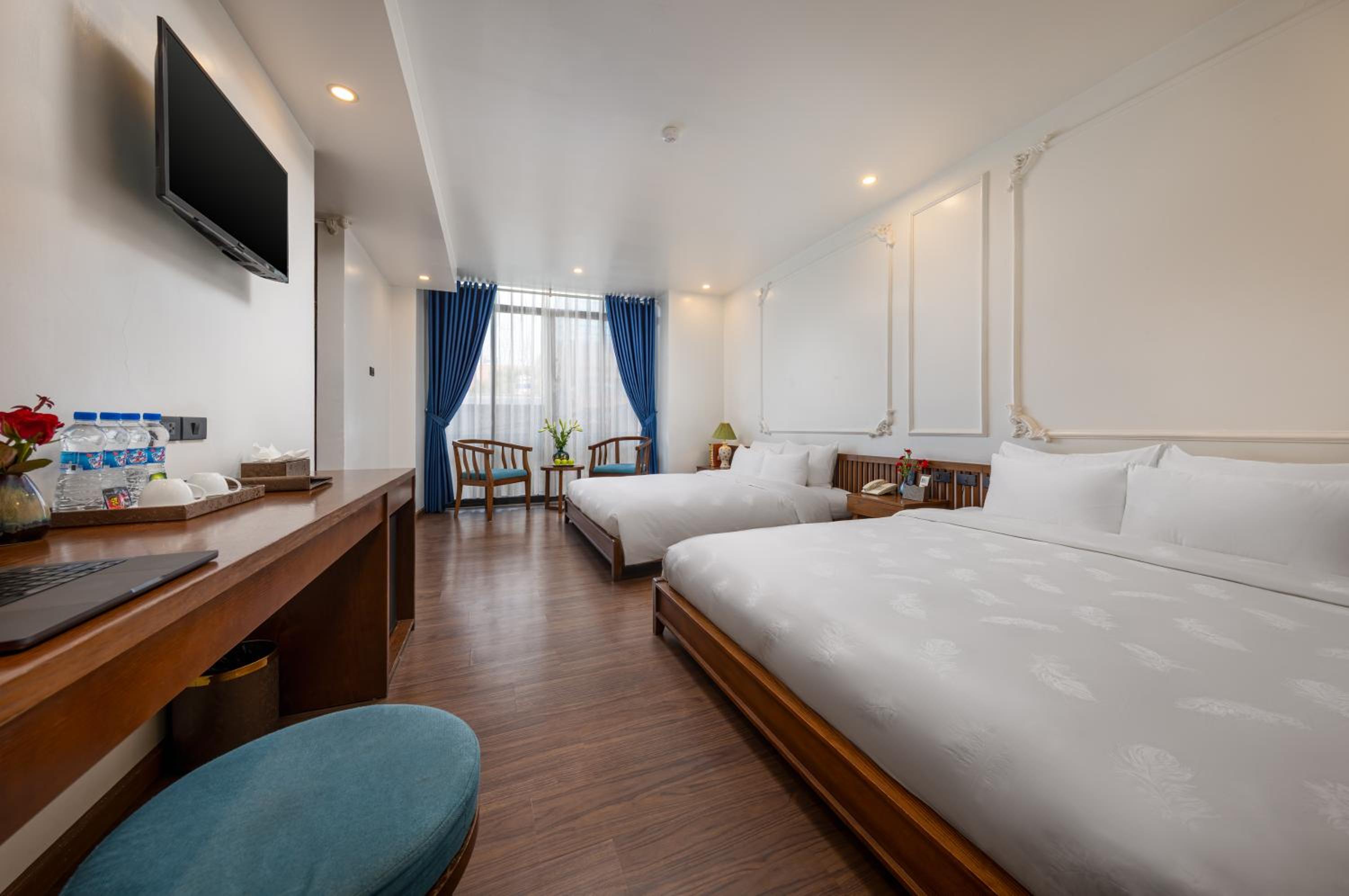 Family Suite photo 2