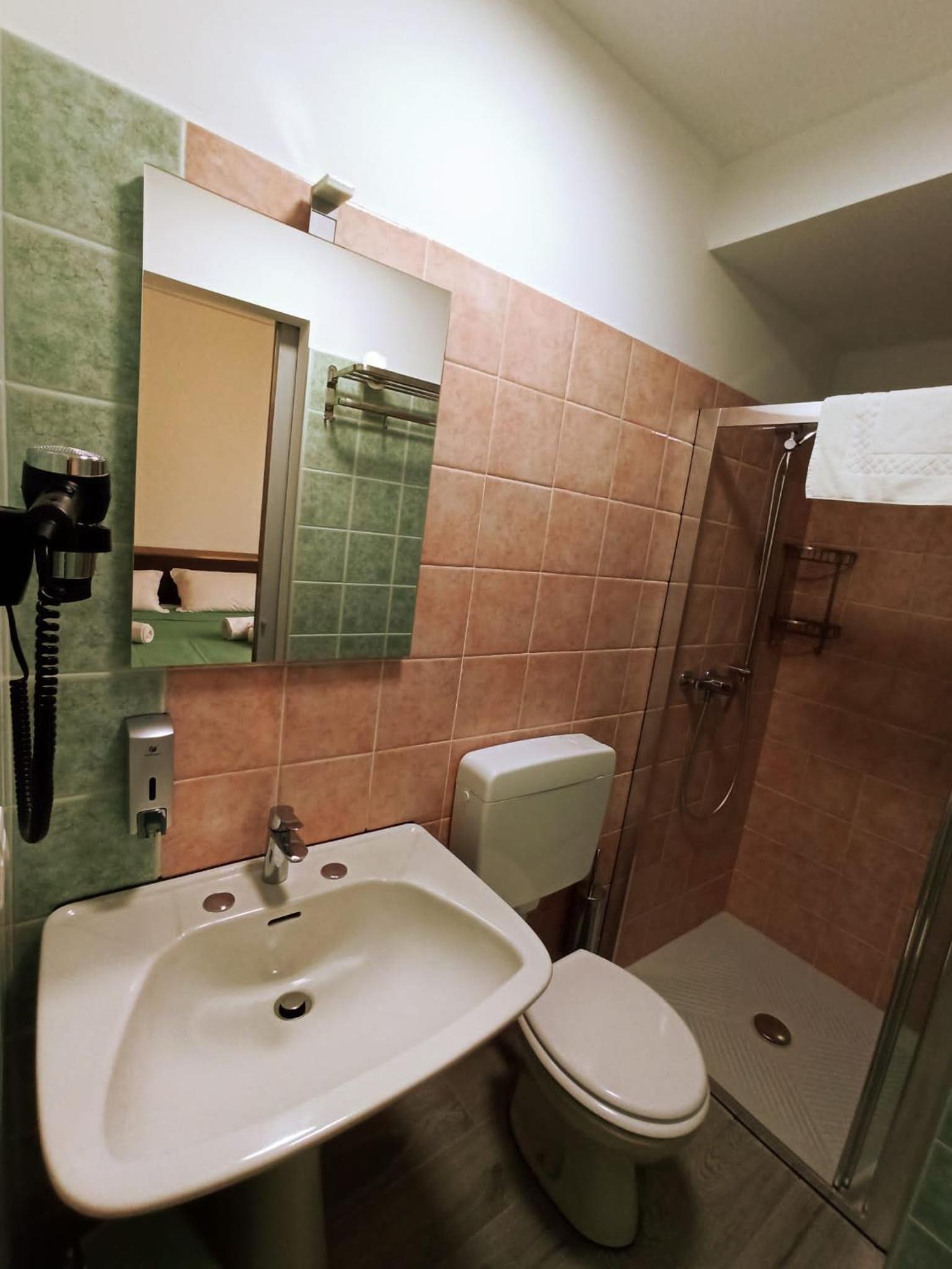 Studio Apartment photo 1