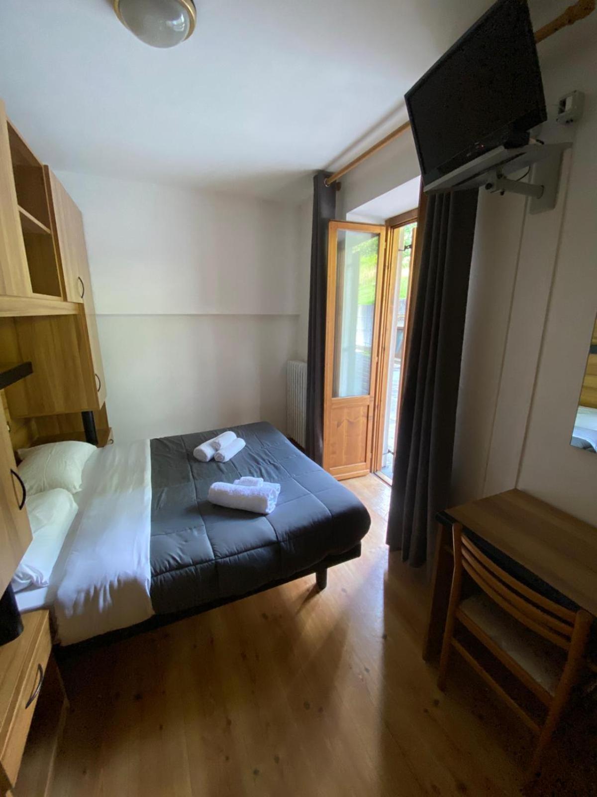 Double Room with Terrace photo 2