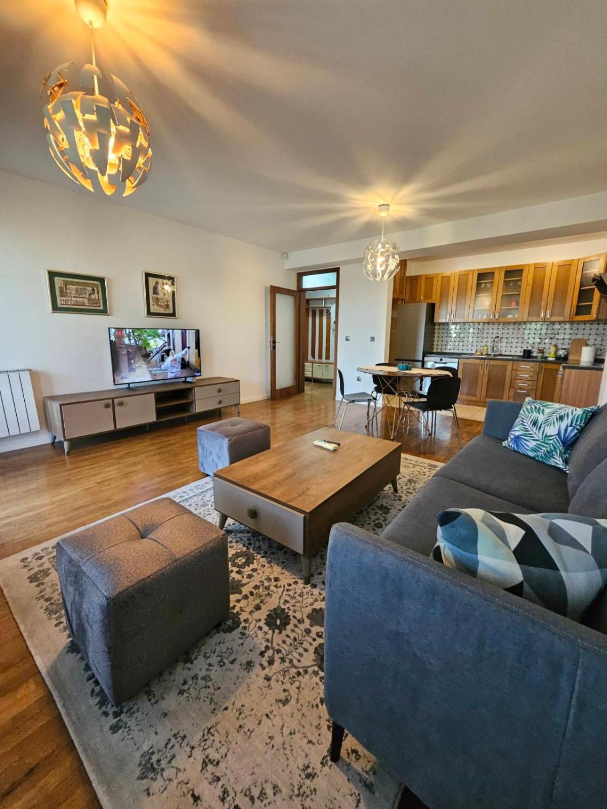Two-Bedroom Apartment with Balcony photo 1