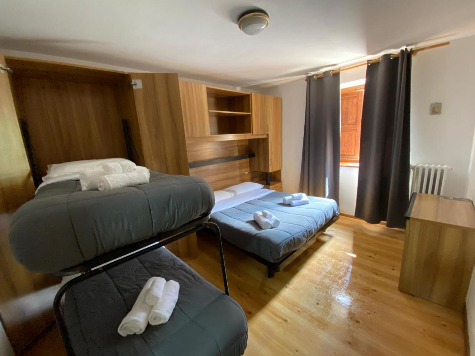 Economy Quadruple Room photo 3