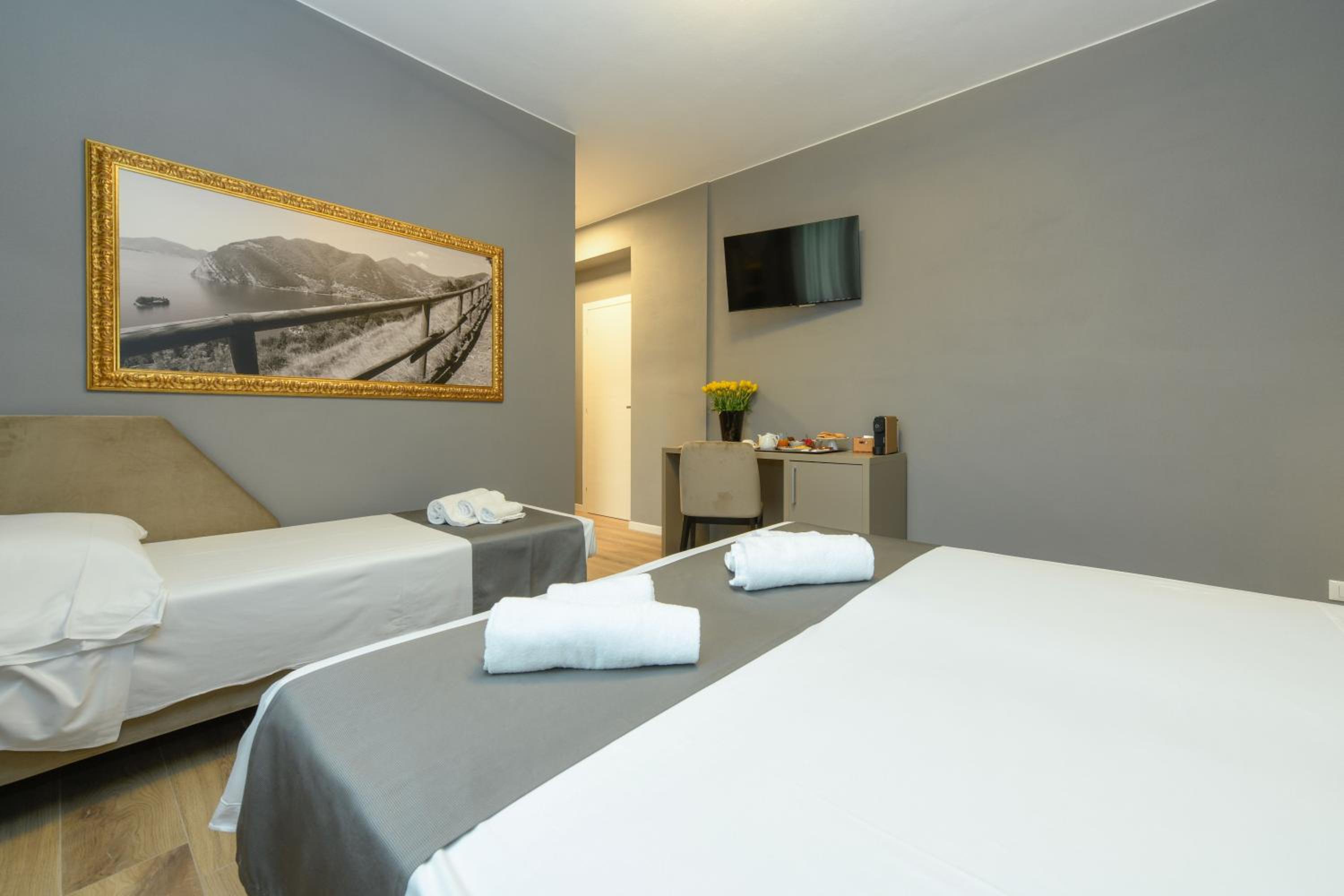 Superior Triple Room photo 1