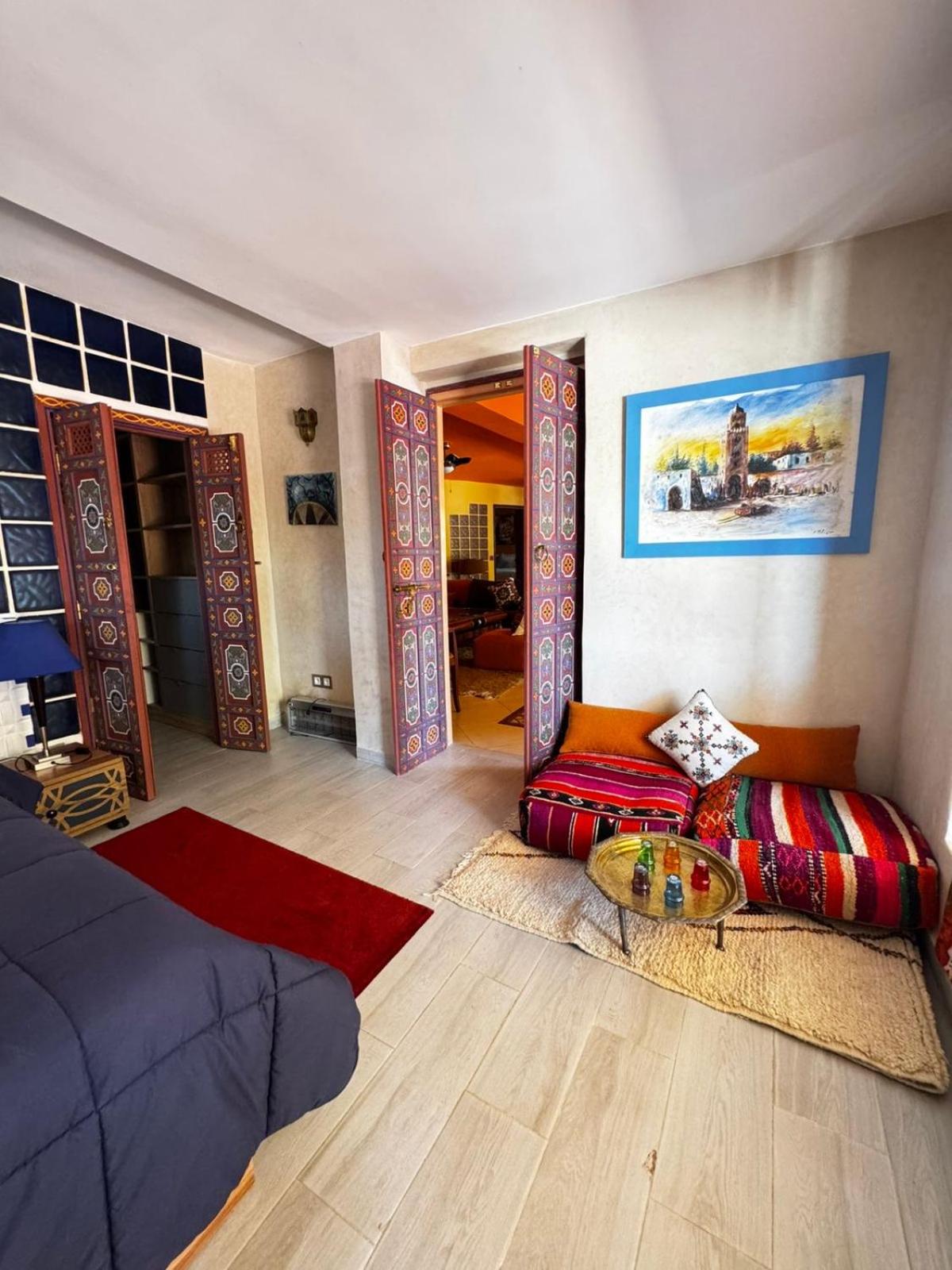 Deluxe Double Room (2 Adults + 1 Child) photo 2