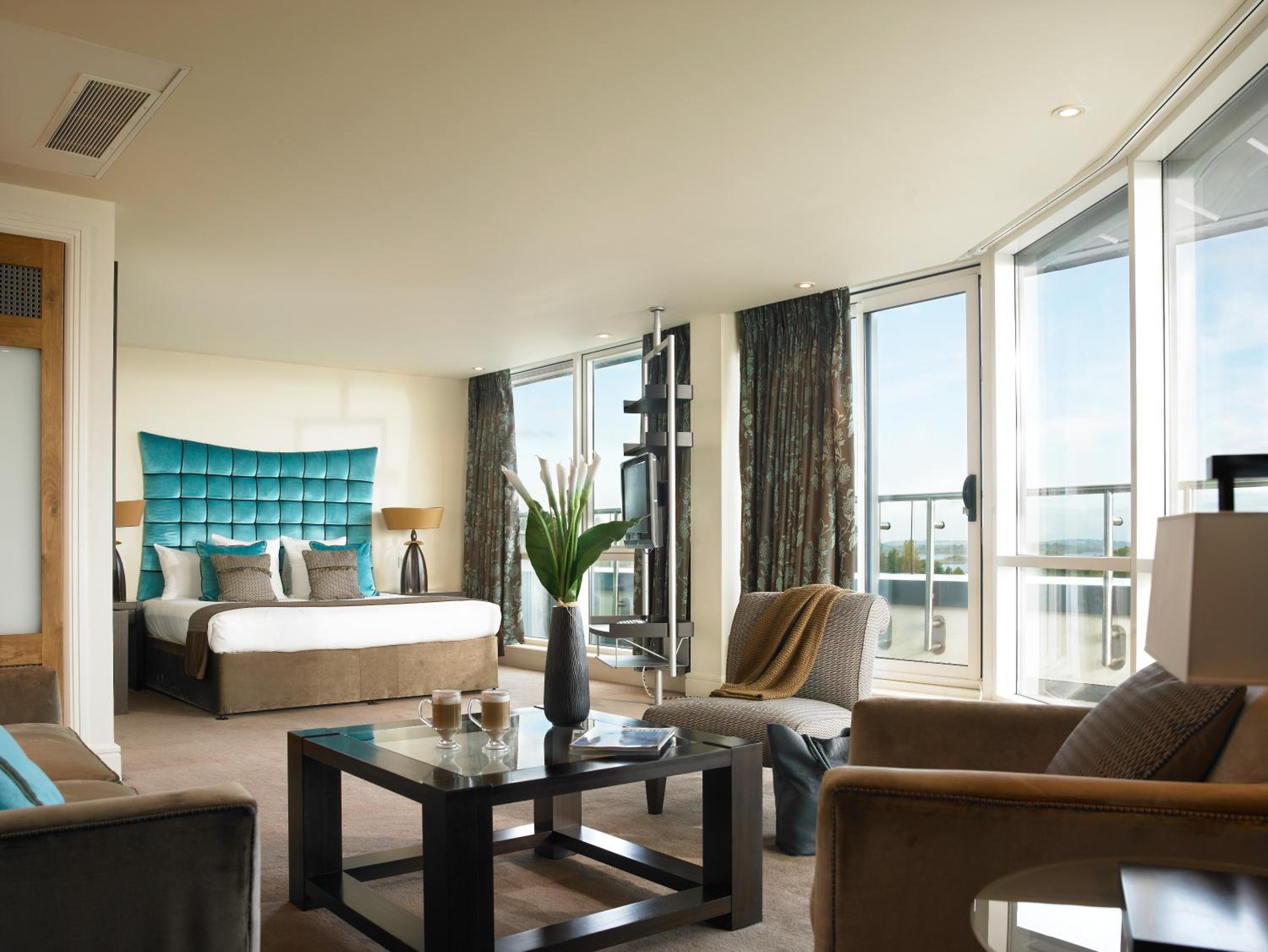 Penthouse Suite (Adults Only) - Photo 3