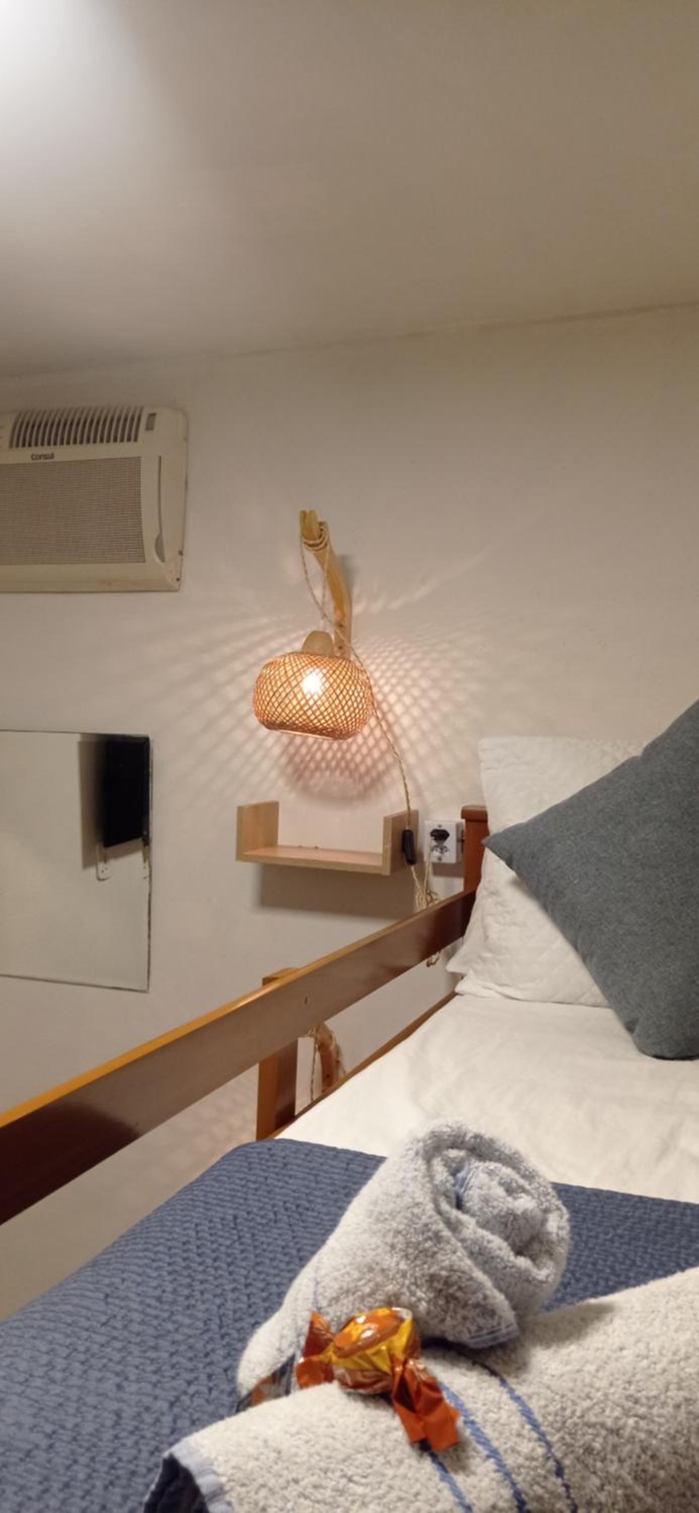 Standard Twin Room with Shared Bathroom