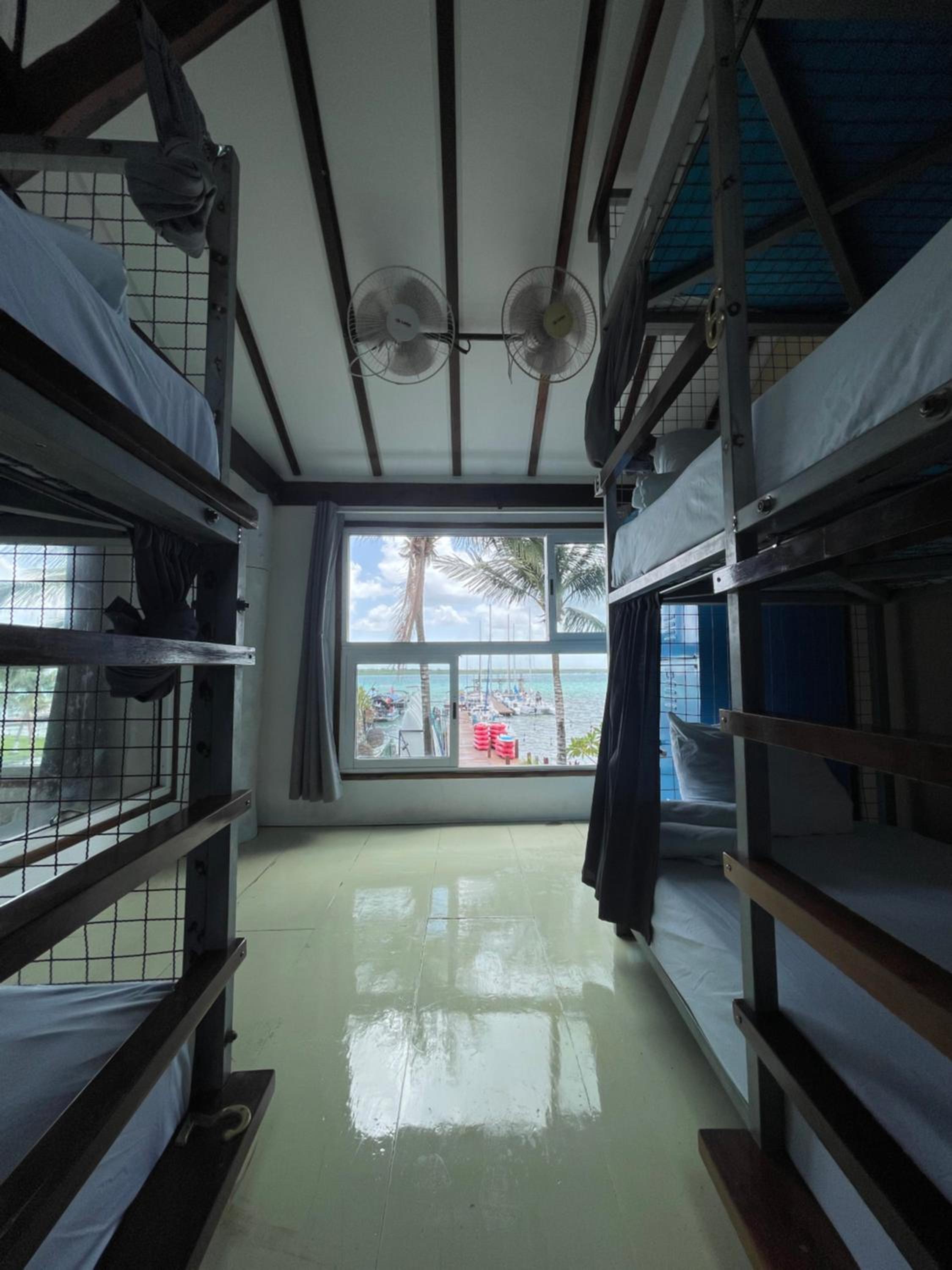 Bed in 6-Bed Female Dormitory Room photo 2