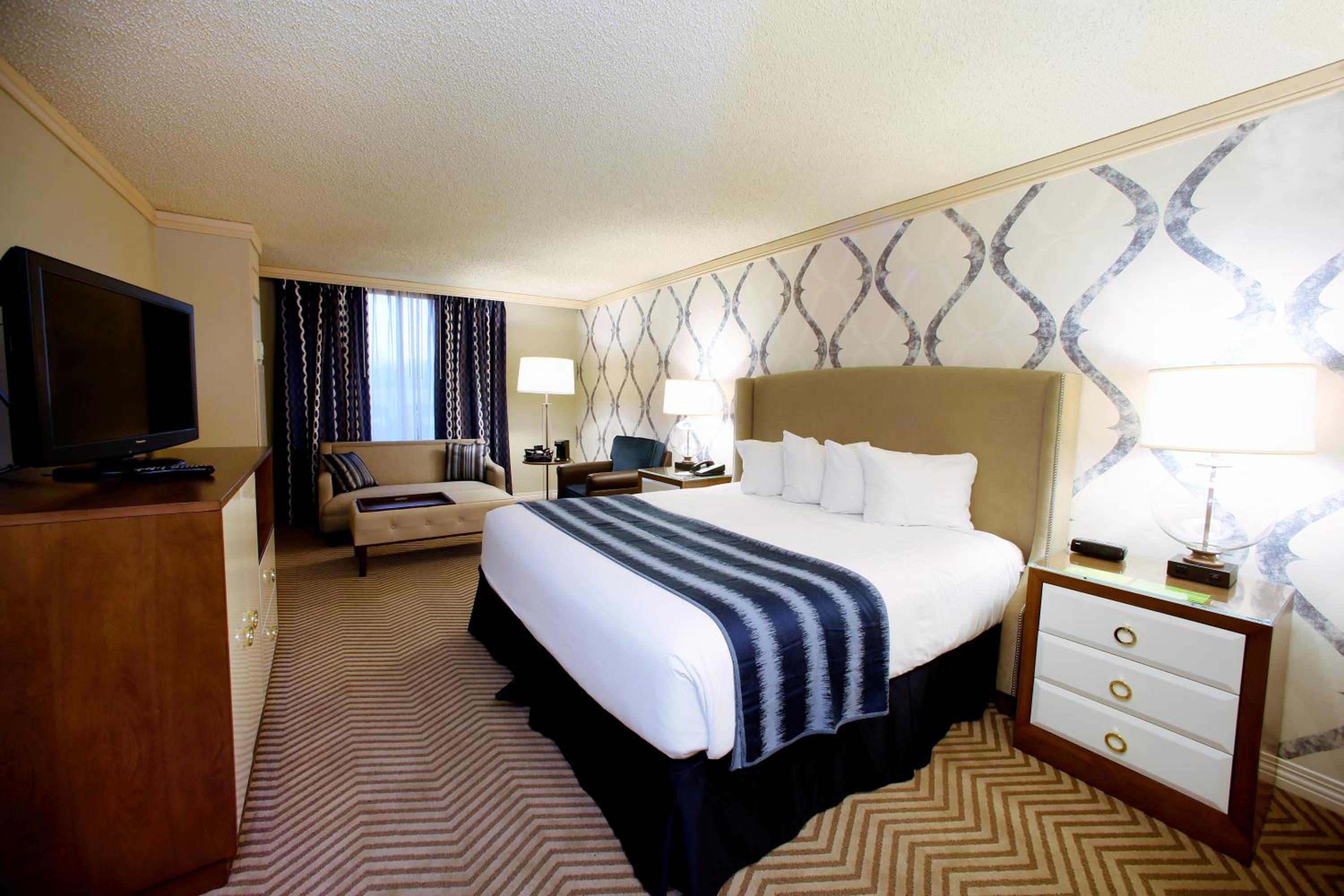 Kansas City Deluxe Room King - Photo 3