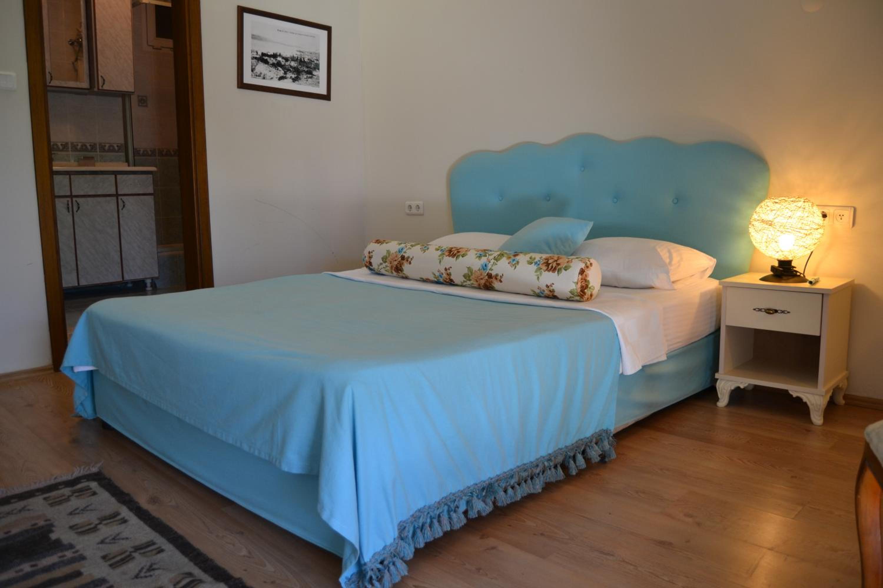 Double Room with Balcony (2 Adults + 1 Child)