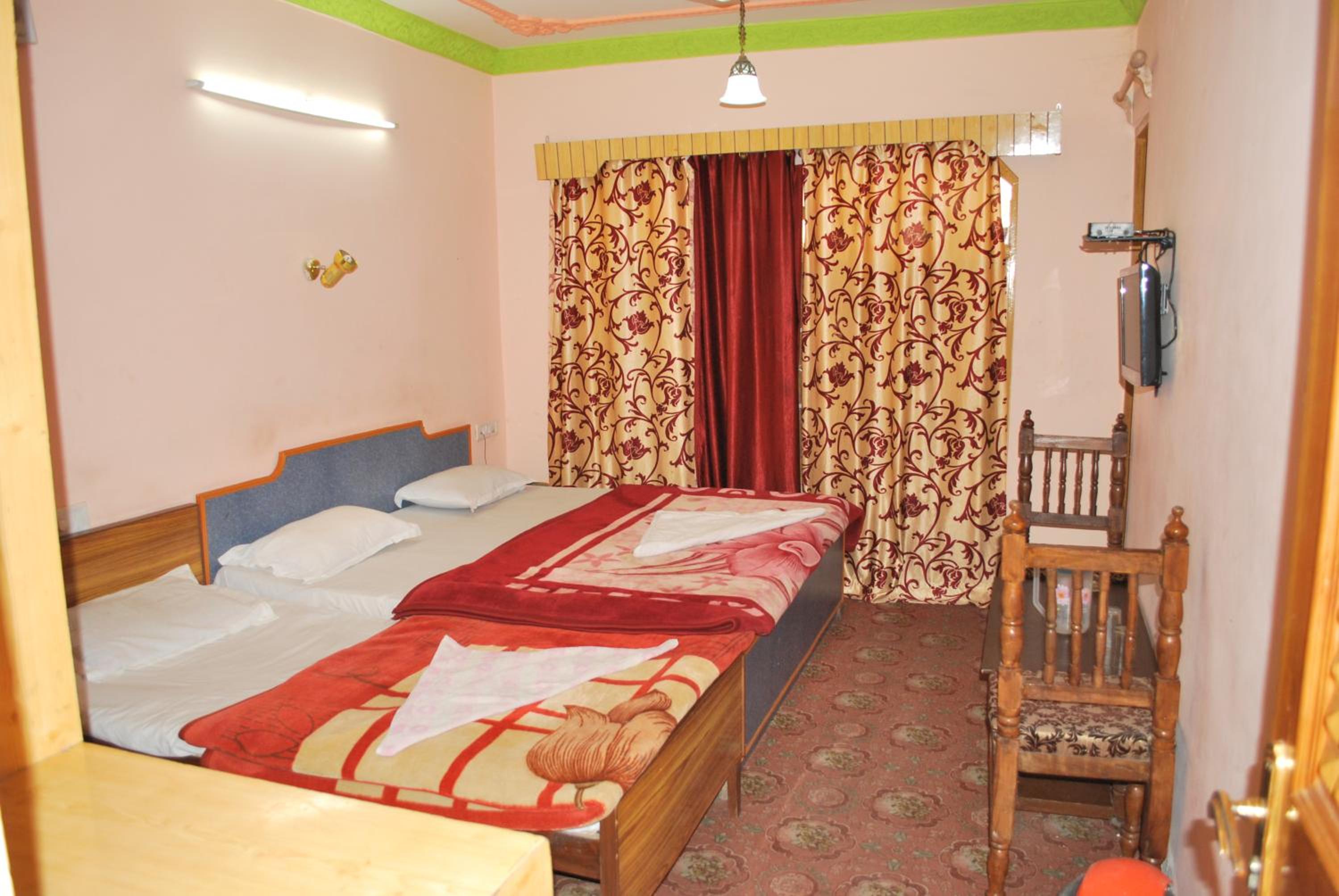 Double Room with View