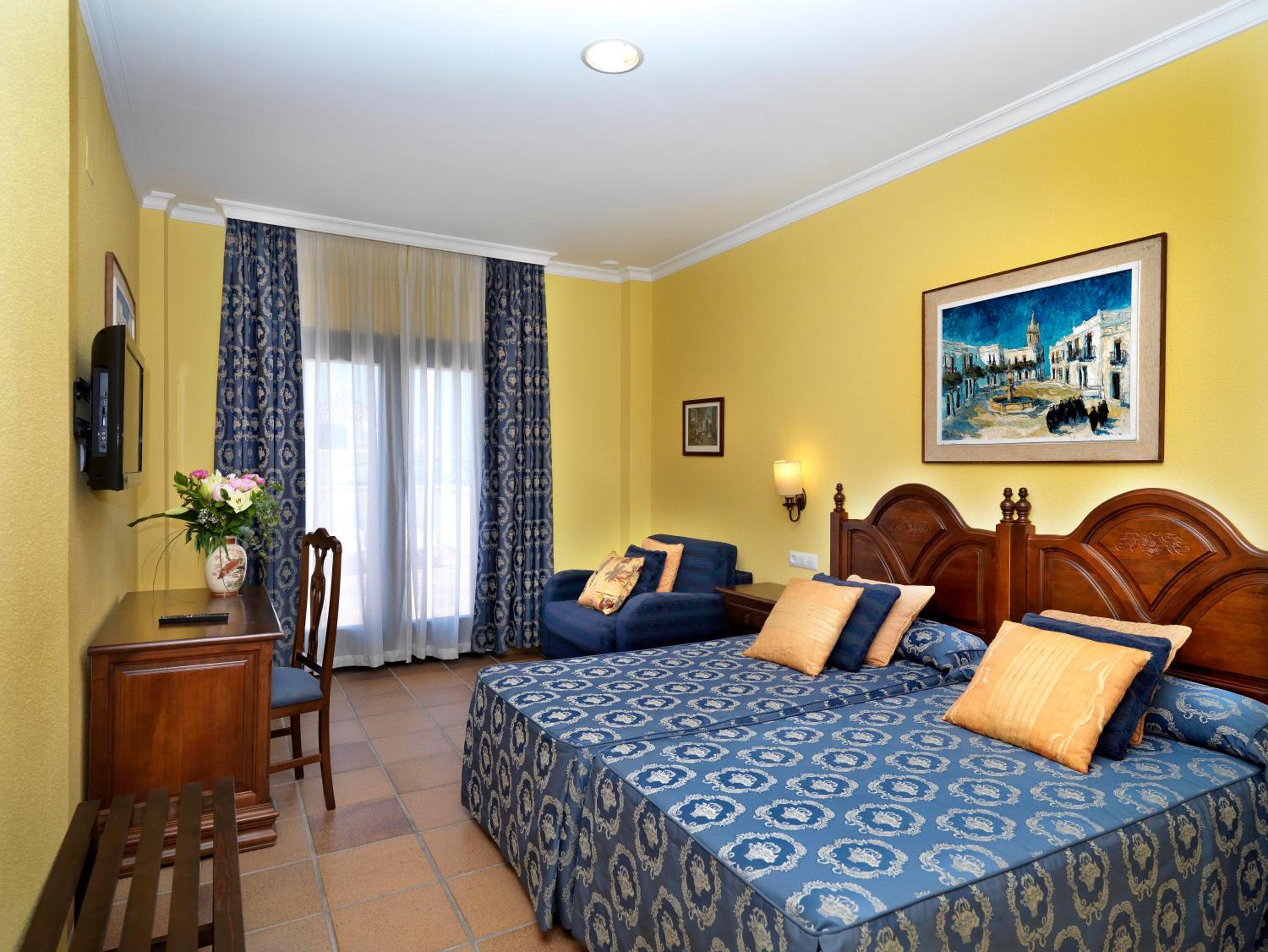 Habitación Doble o con Dos Camas con Vista a la Piscina