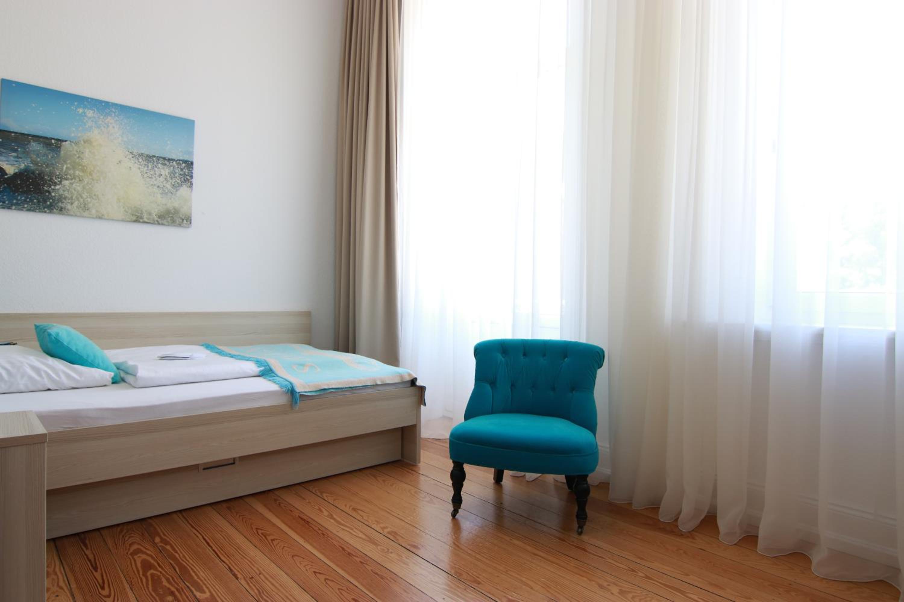 Single Room photo 3