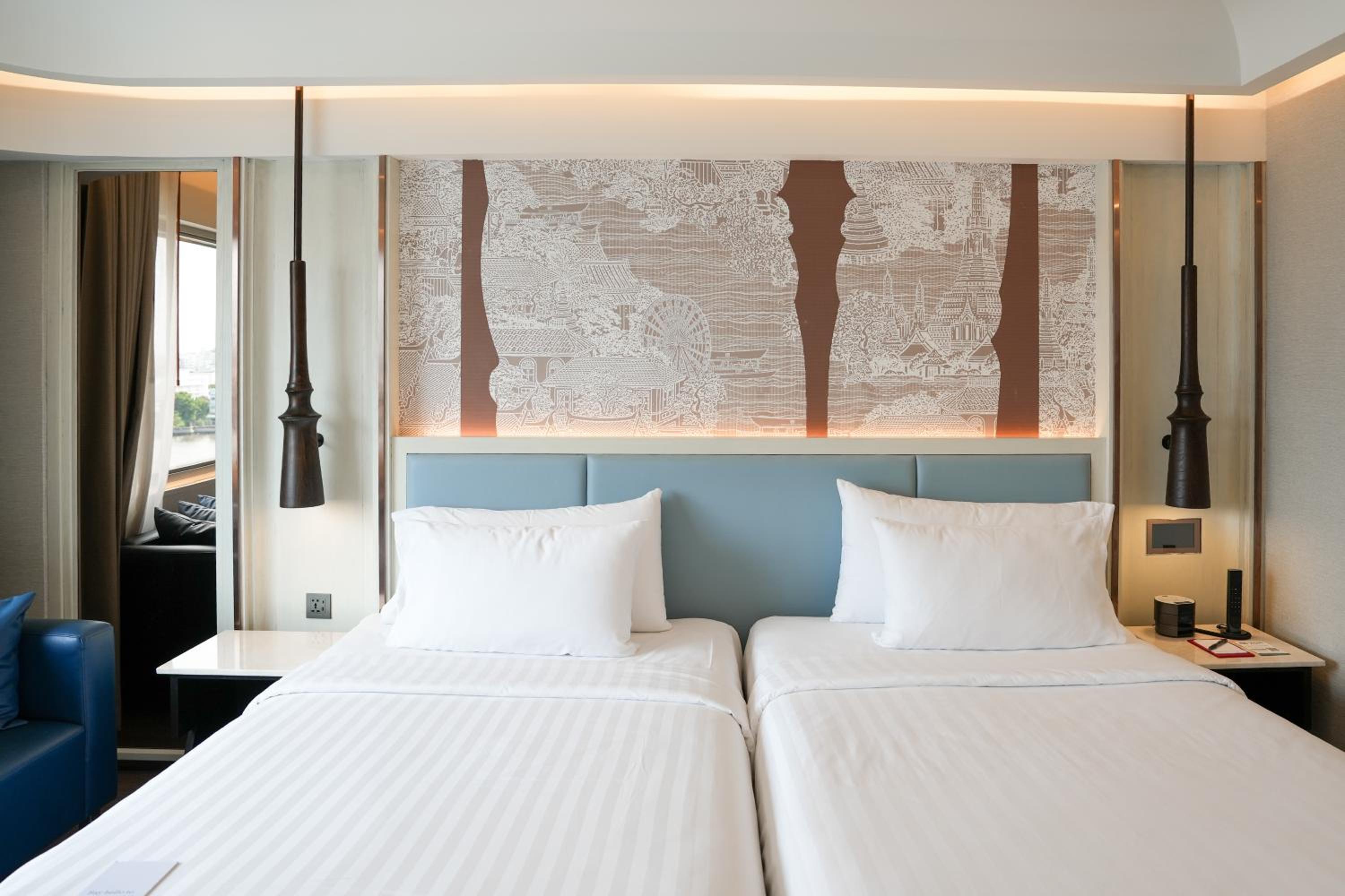 Premier Deluxe Twin Room with River View