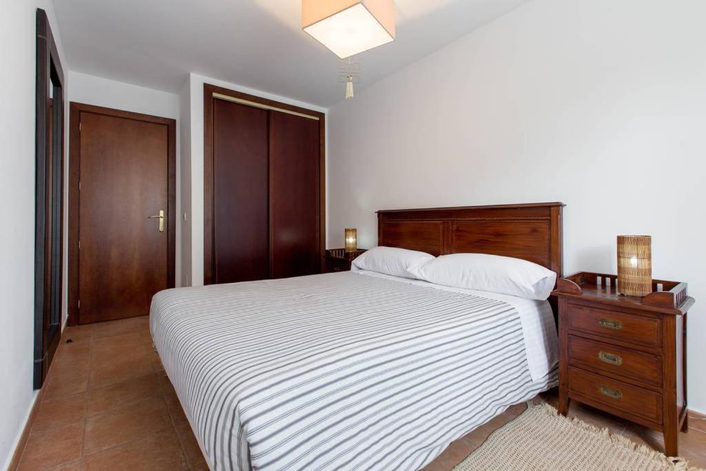 Two-Bedroom Apartment - Photo 11