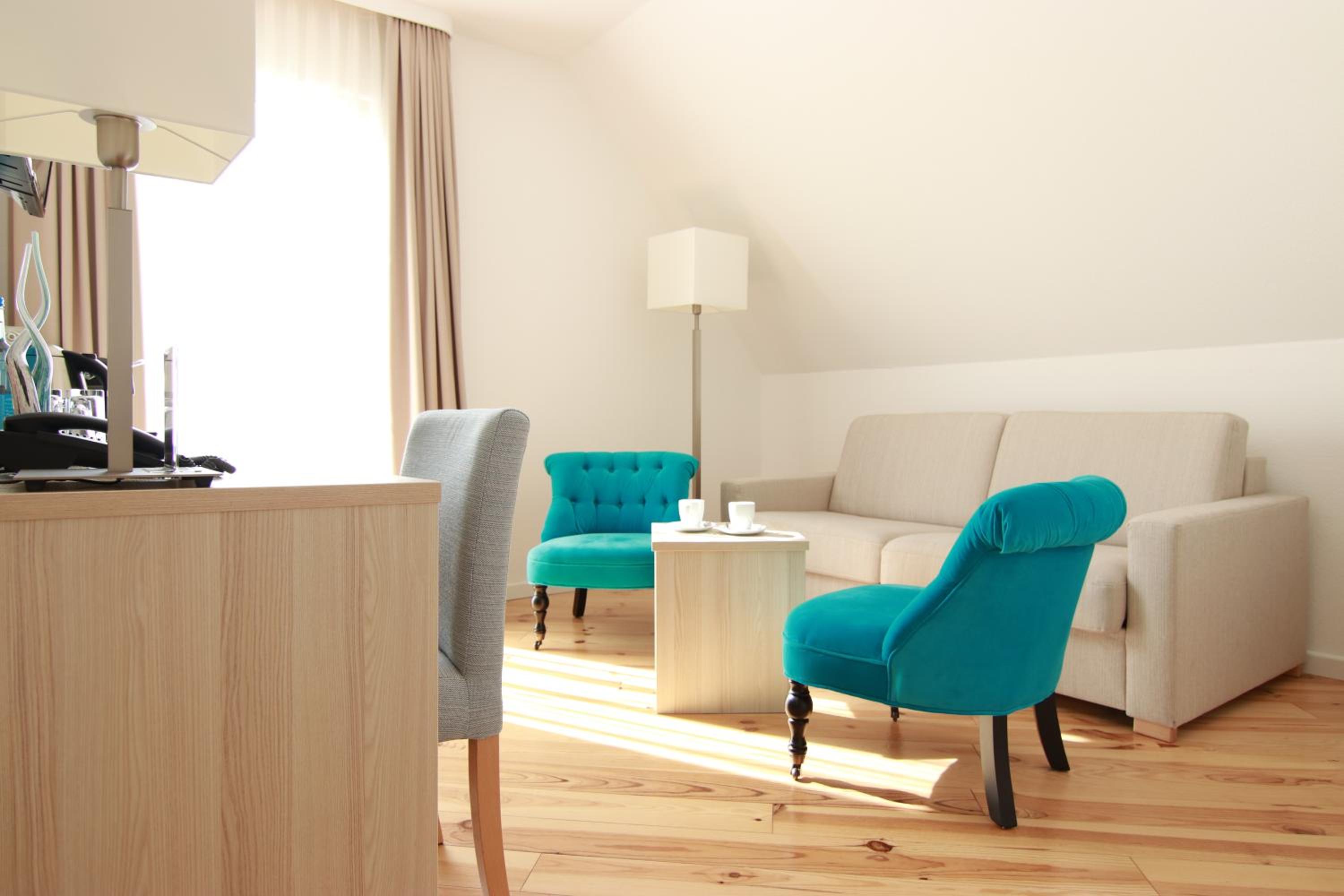 Quadruple Room with Balcony photo 2