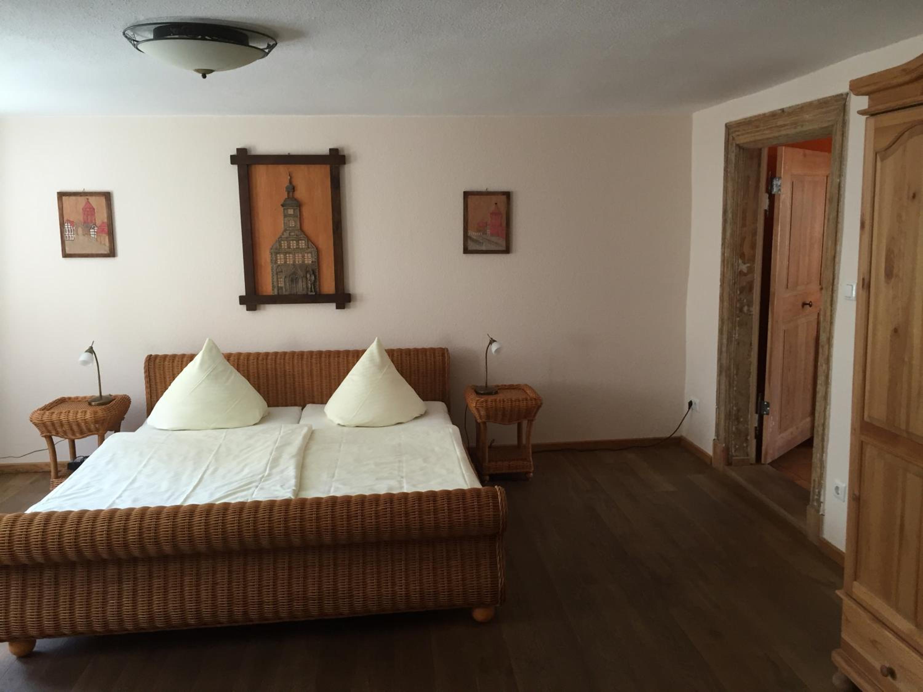 Double Room - Photo 8