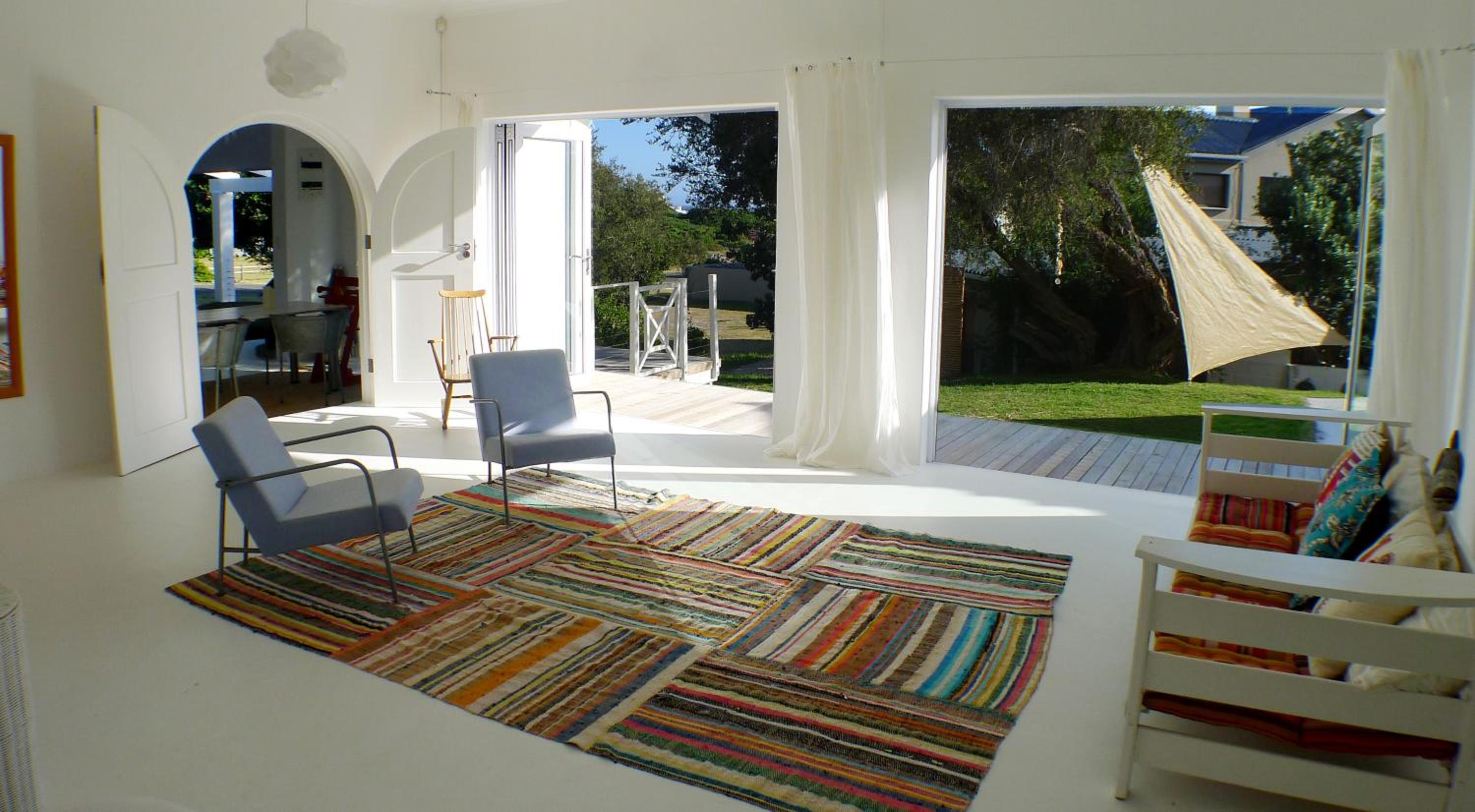 Four-Bedroom House photo 1