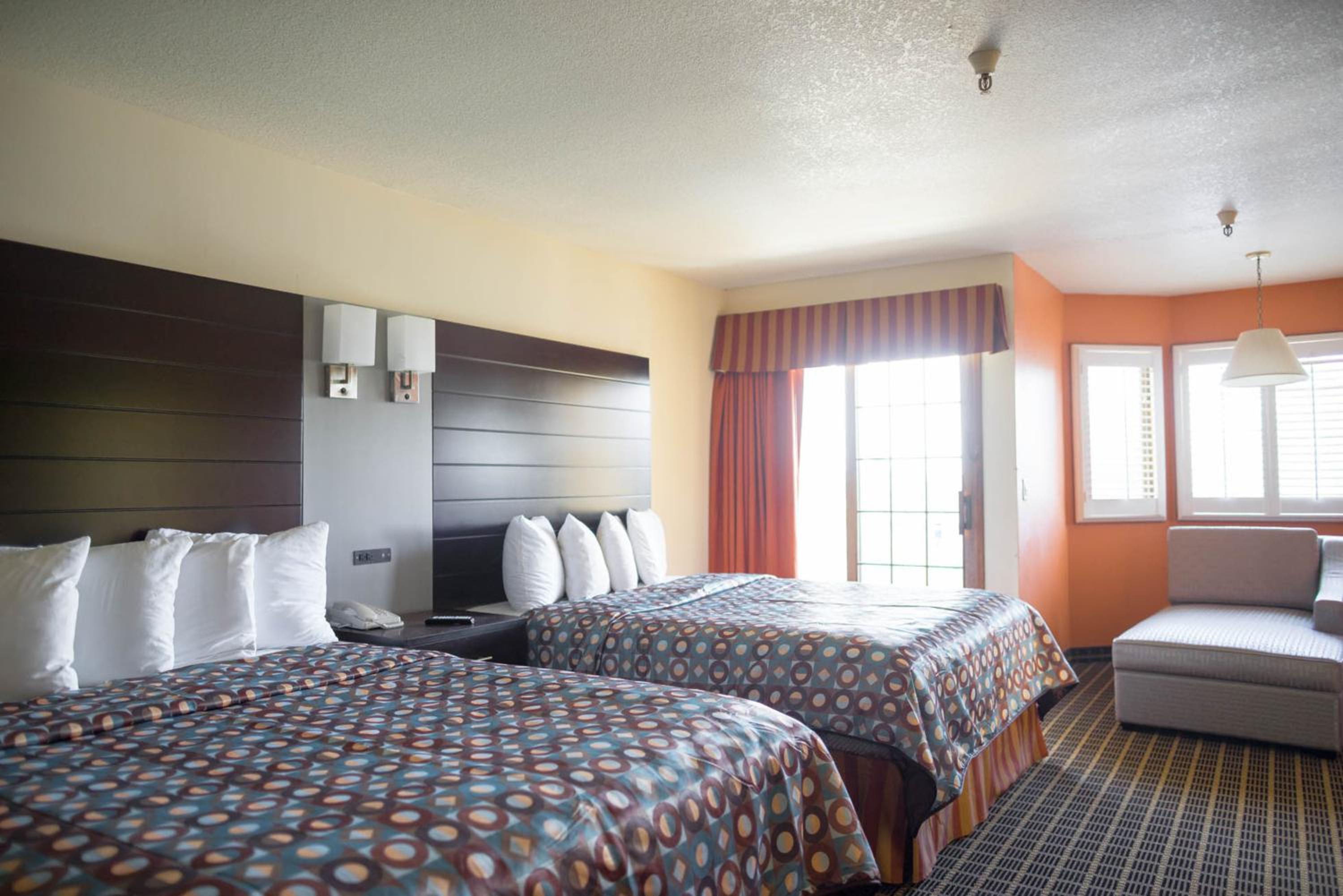 Standard Queen Room with Two Queen Beds