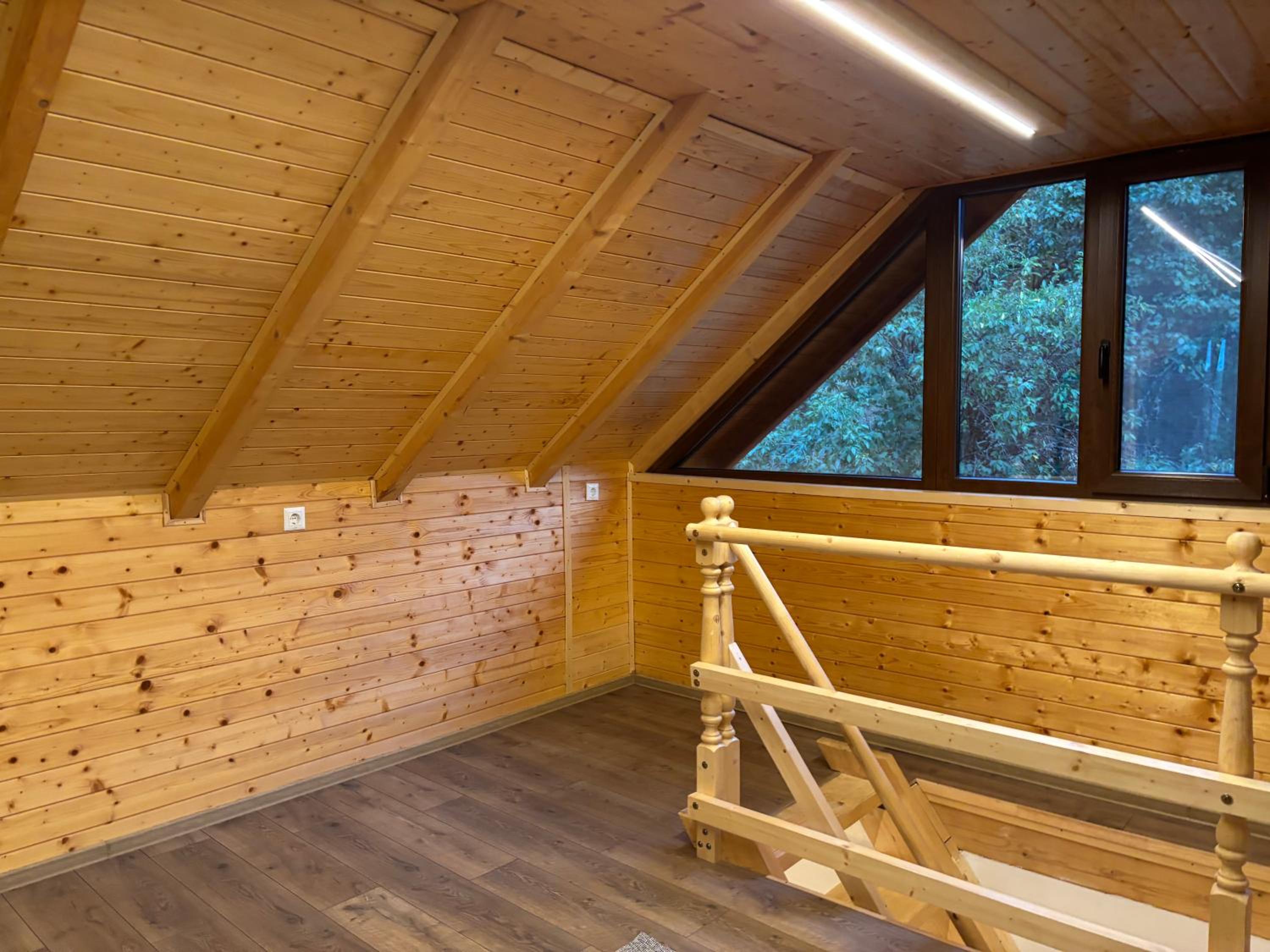 One-Bedroom House - Photo 40