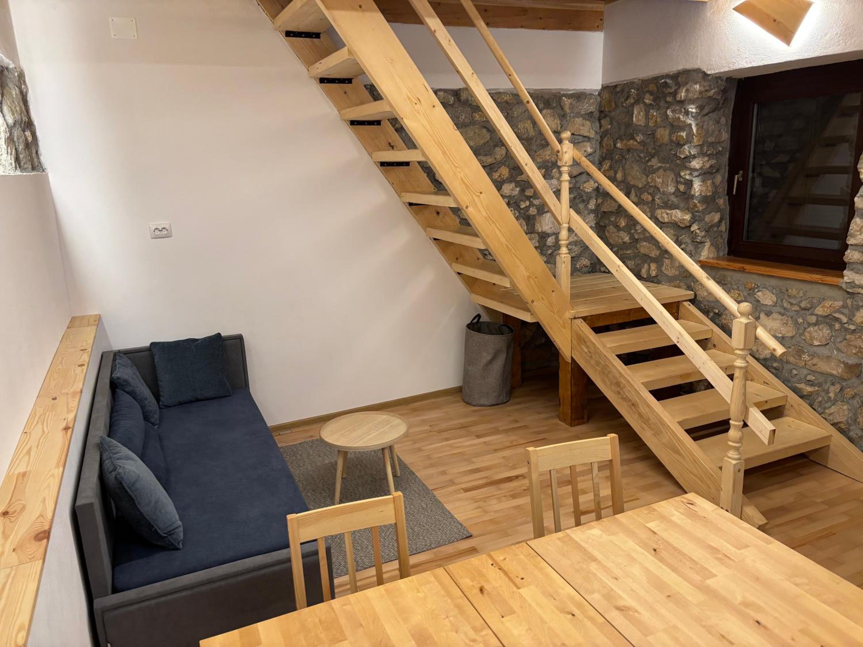 One-Bedroom House - Photo 15