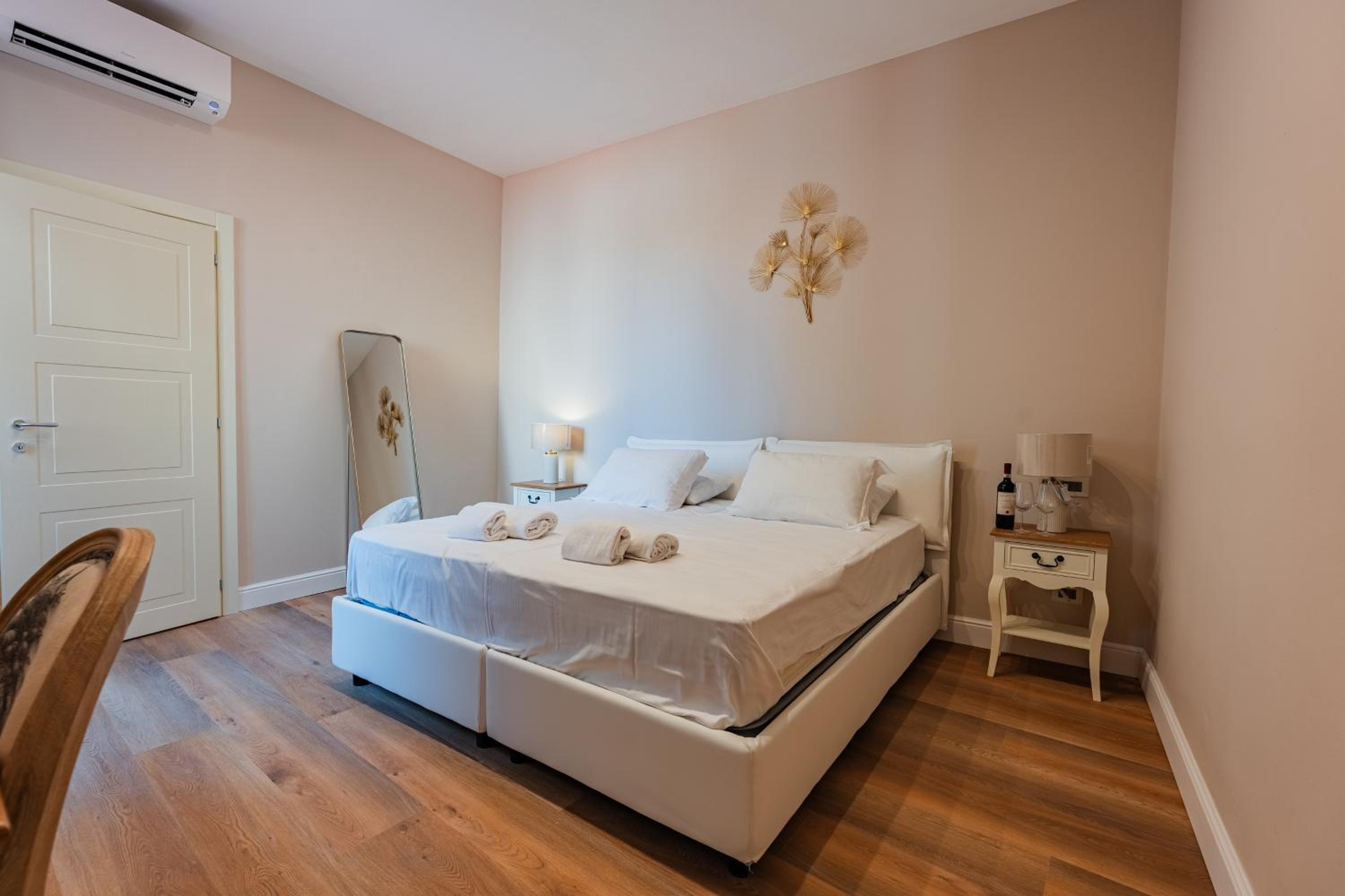 Double or Twin Room with Shared Bathroom