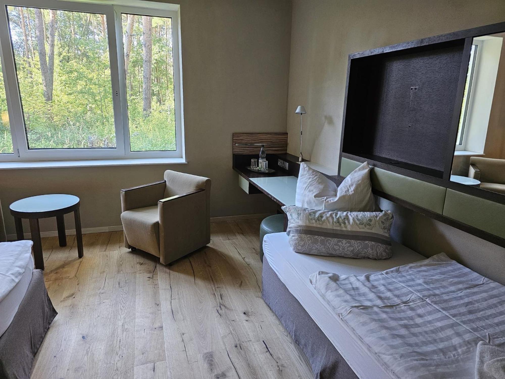 Double or Twin Room with Extra Bed photo 3