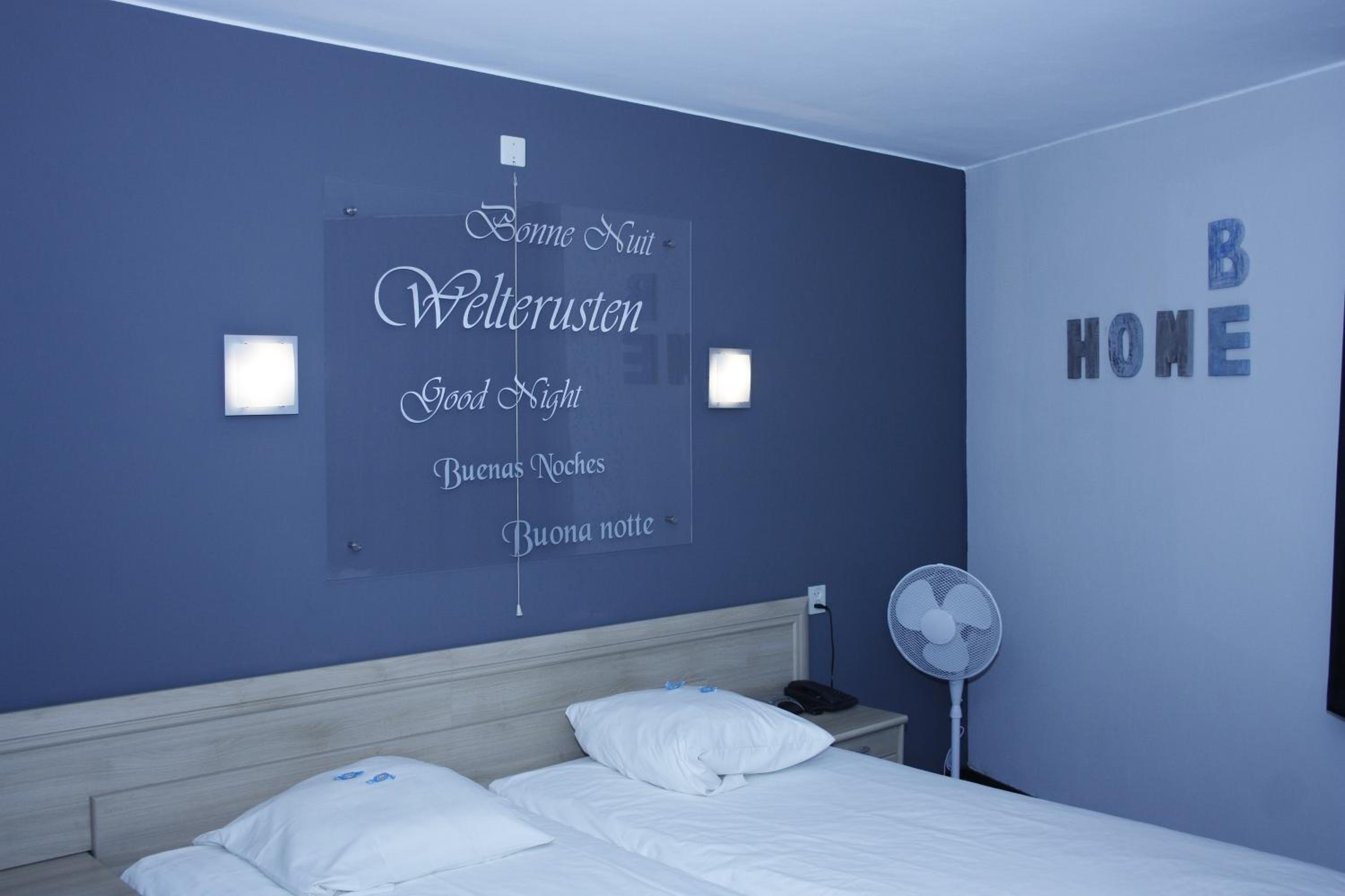 Single Room photo 2