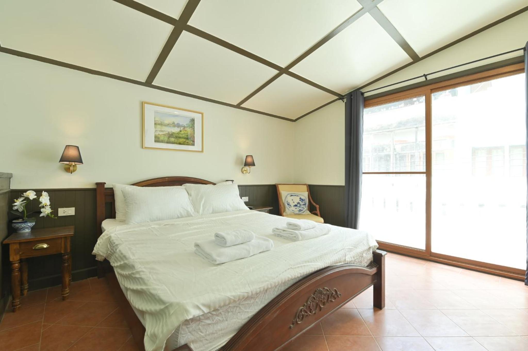 Budget Double Room photo 2