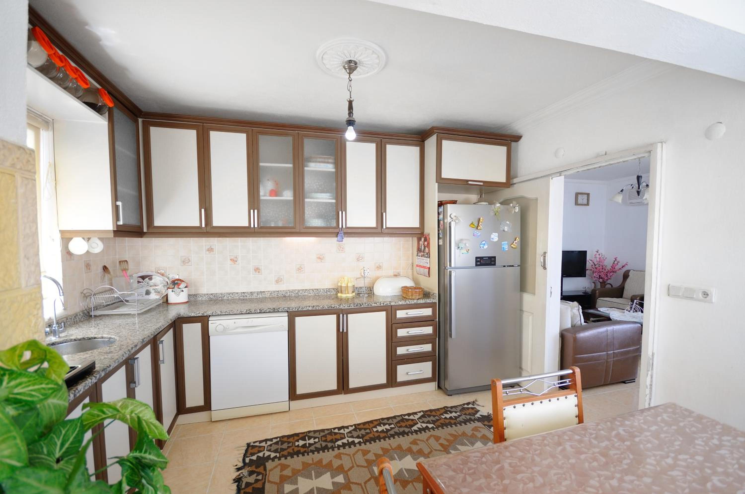 Two-Bedroom Apartment with Sea View - Photo 8