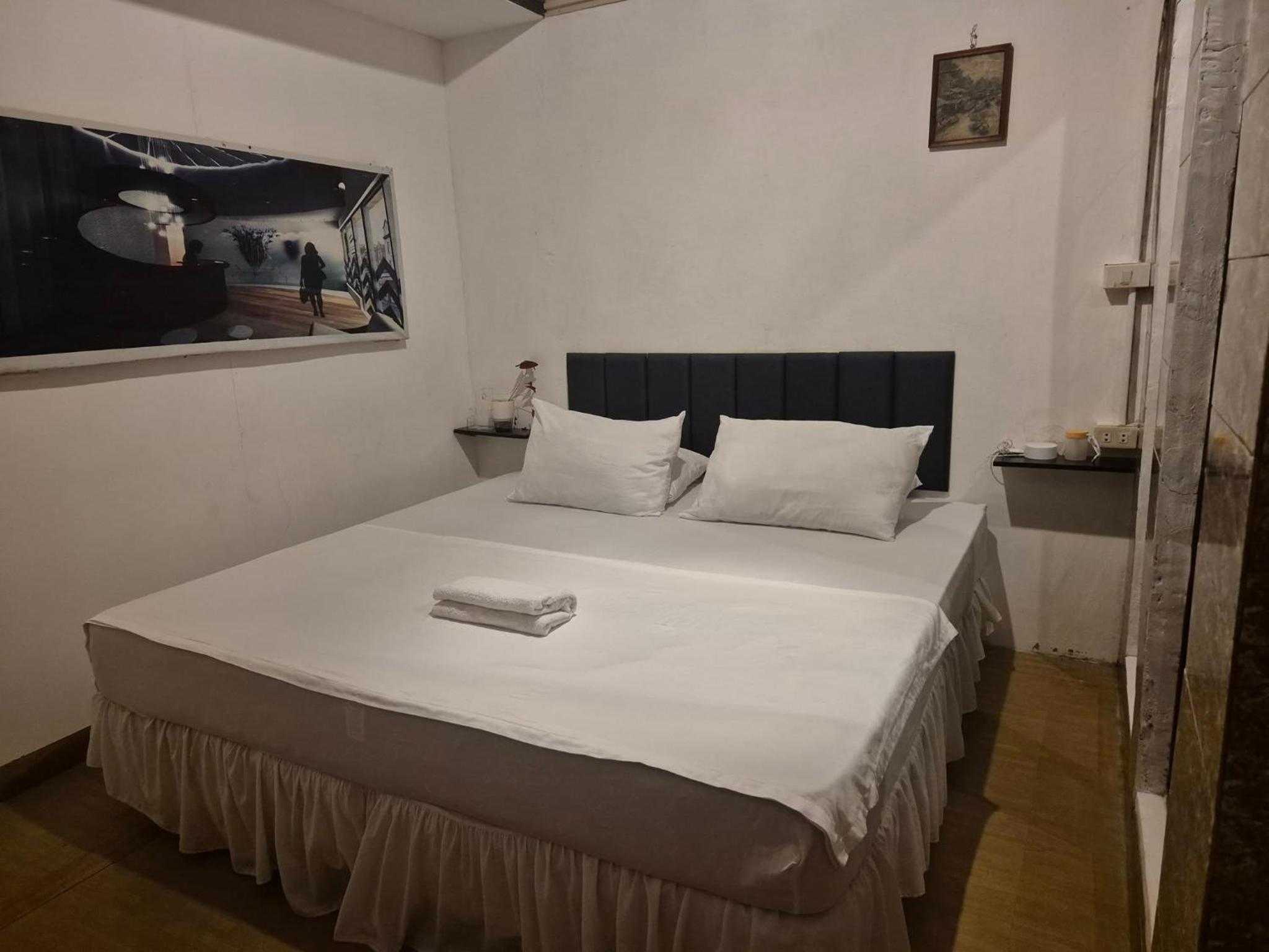 Deluxe Family Room photo 2