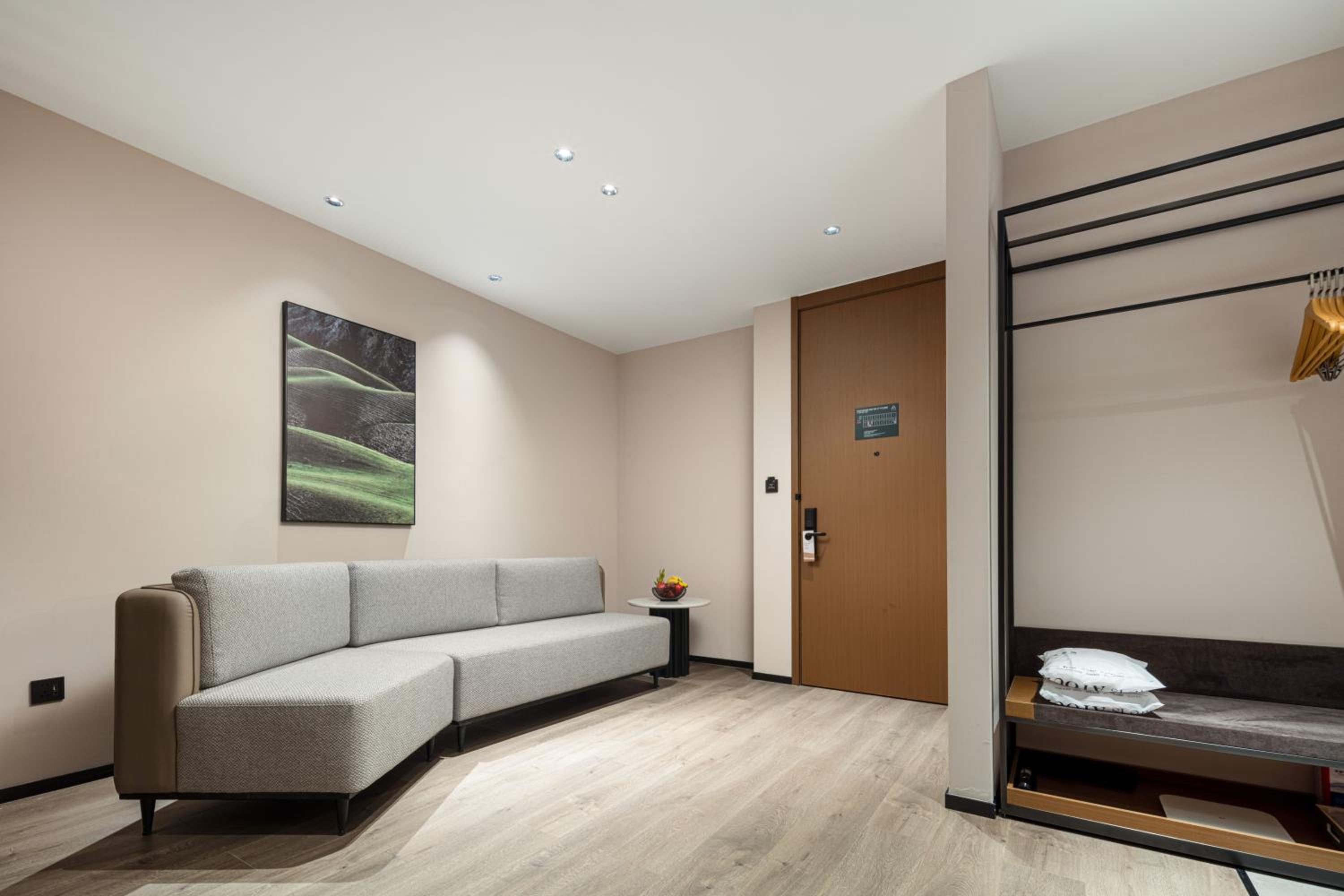 Jimu Double Room with City View photo 3