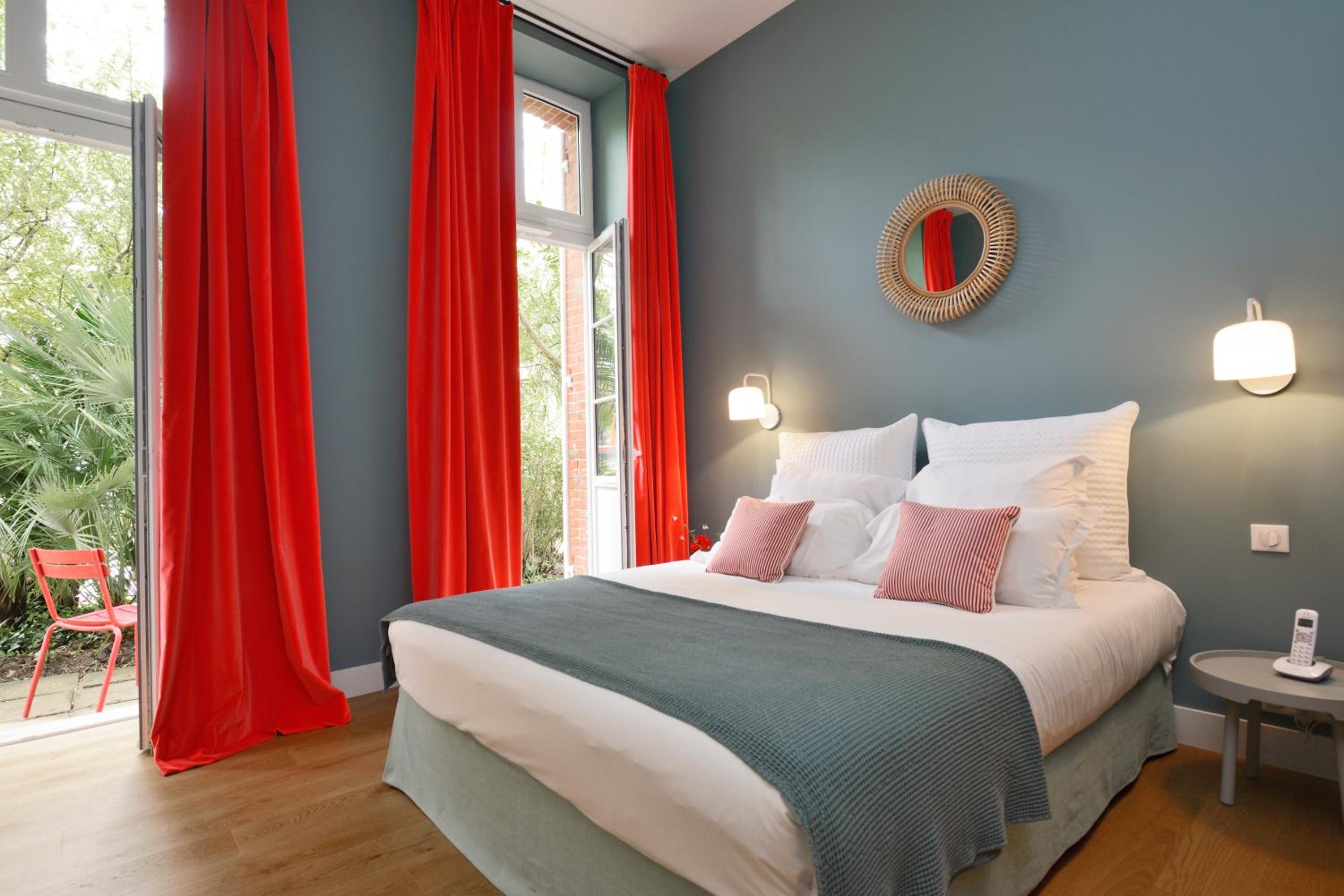Deluxe Double Room - Photo 1