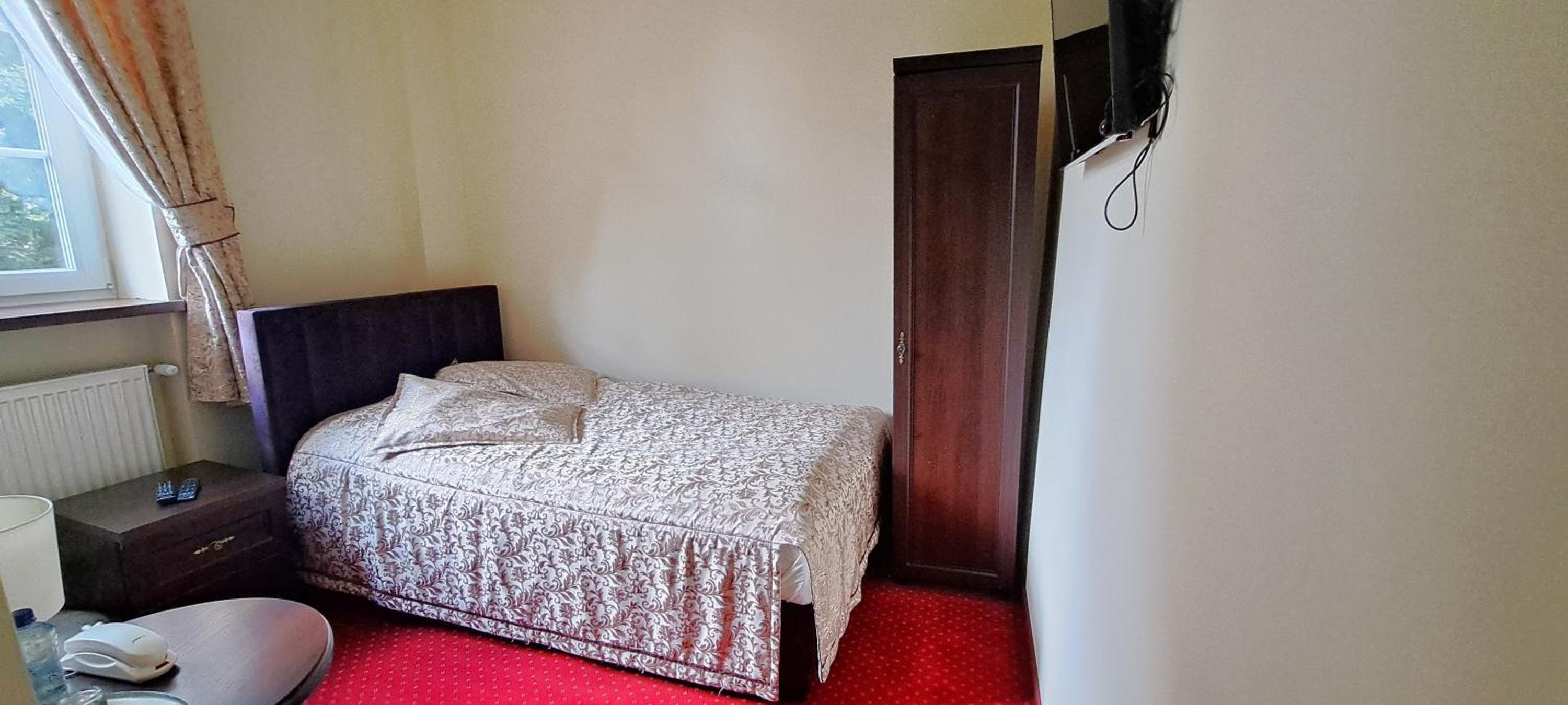 Single Room photo 3