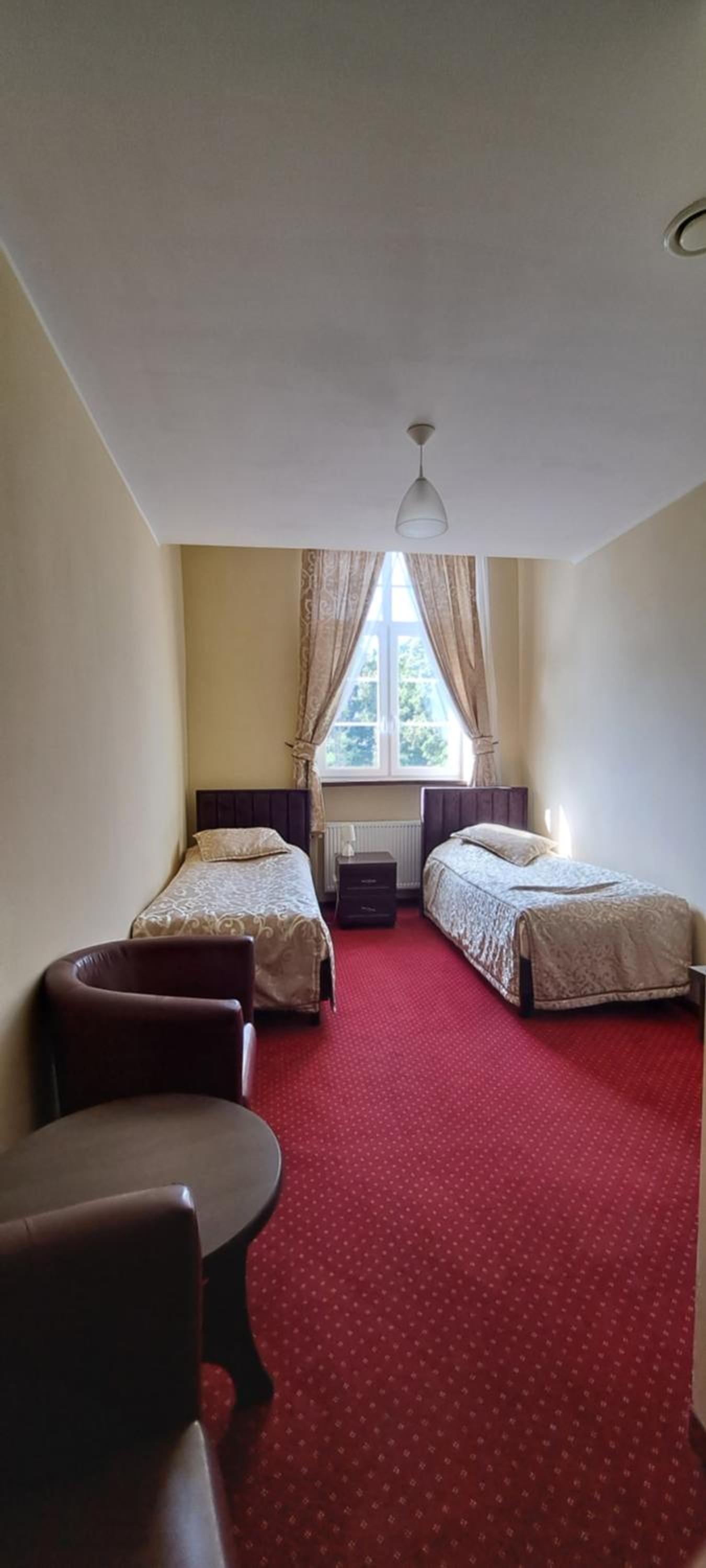 Double or Twin Room - Photo 4