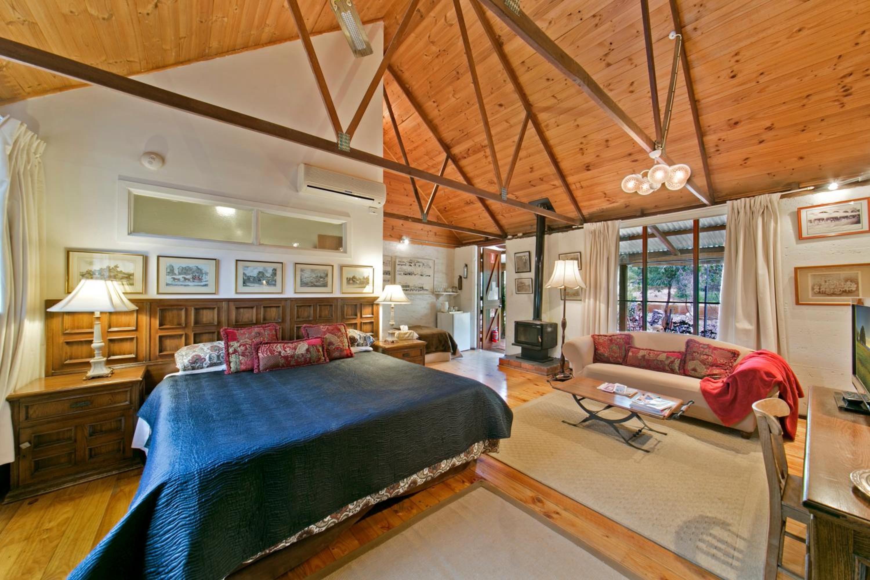 Deluxe Double or Twin Room with Garden View
