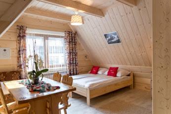 Apartment with Balcony photo 1