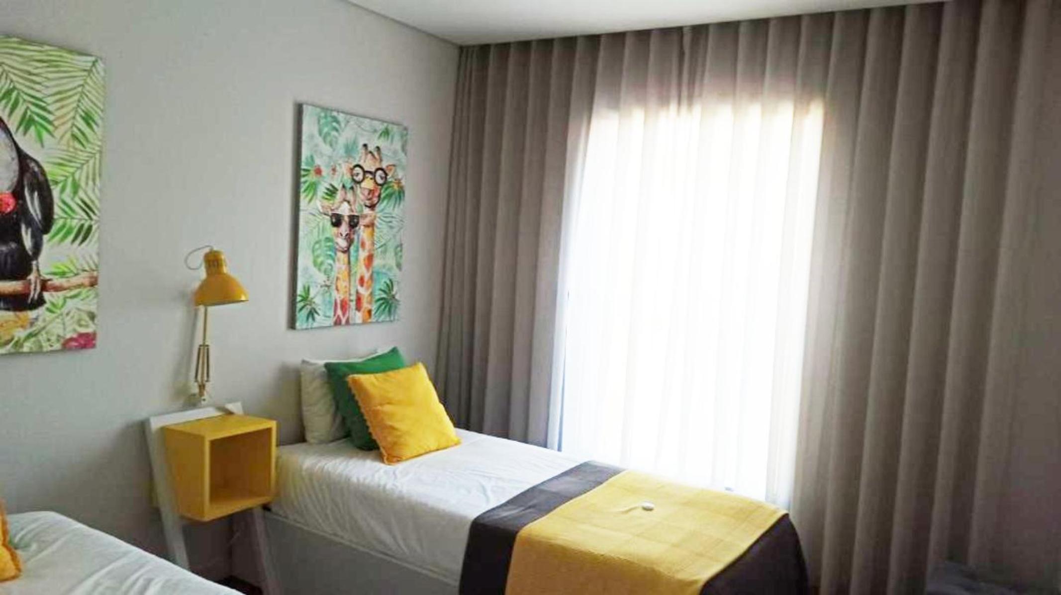 Three-Bedroom Apartment with Balcony