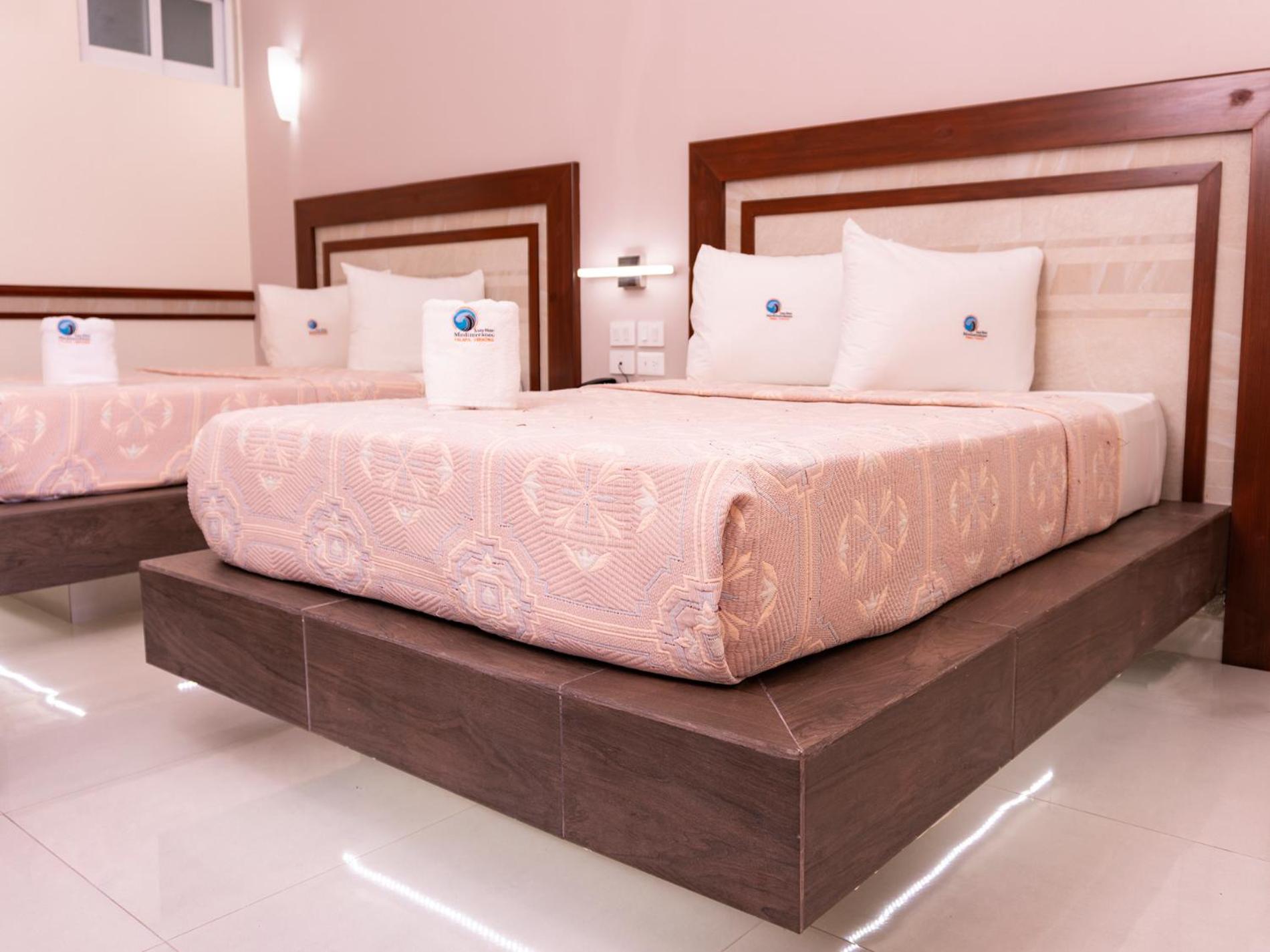 Deluxe Double Room with Two Double Beds photo 1