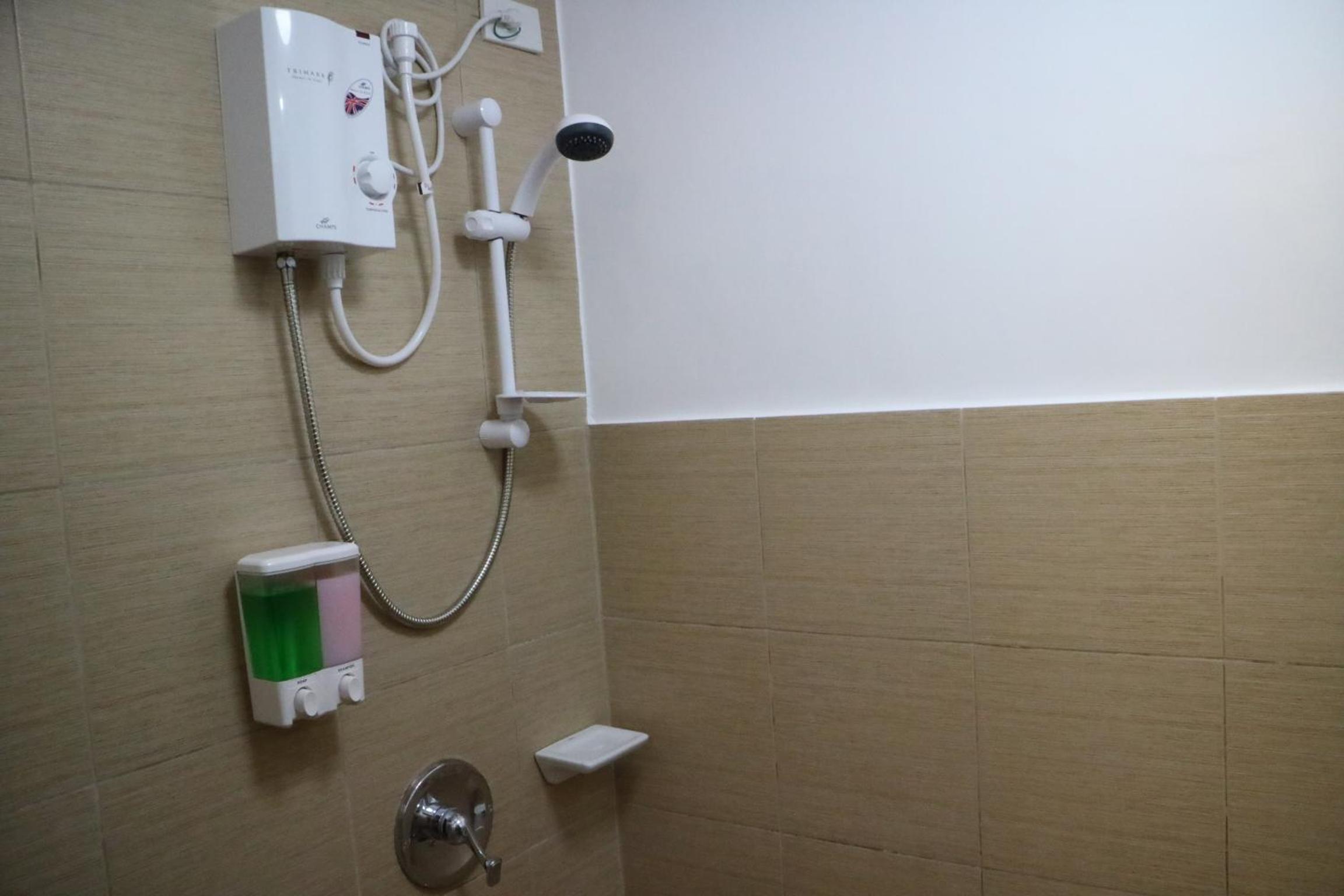 Two-Bedroom Apartment - Photo 15